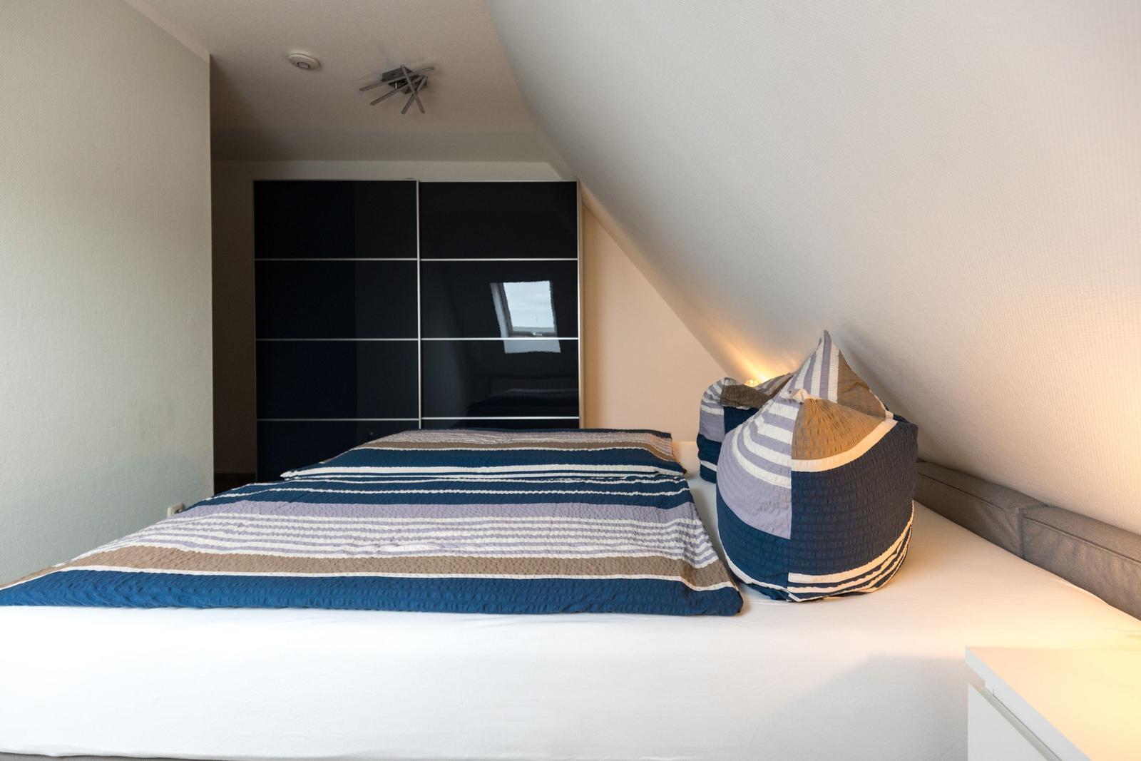 Schlafzimmer 3