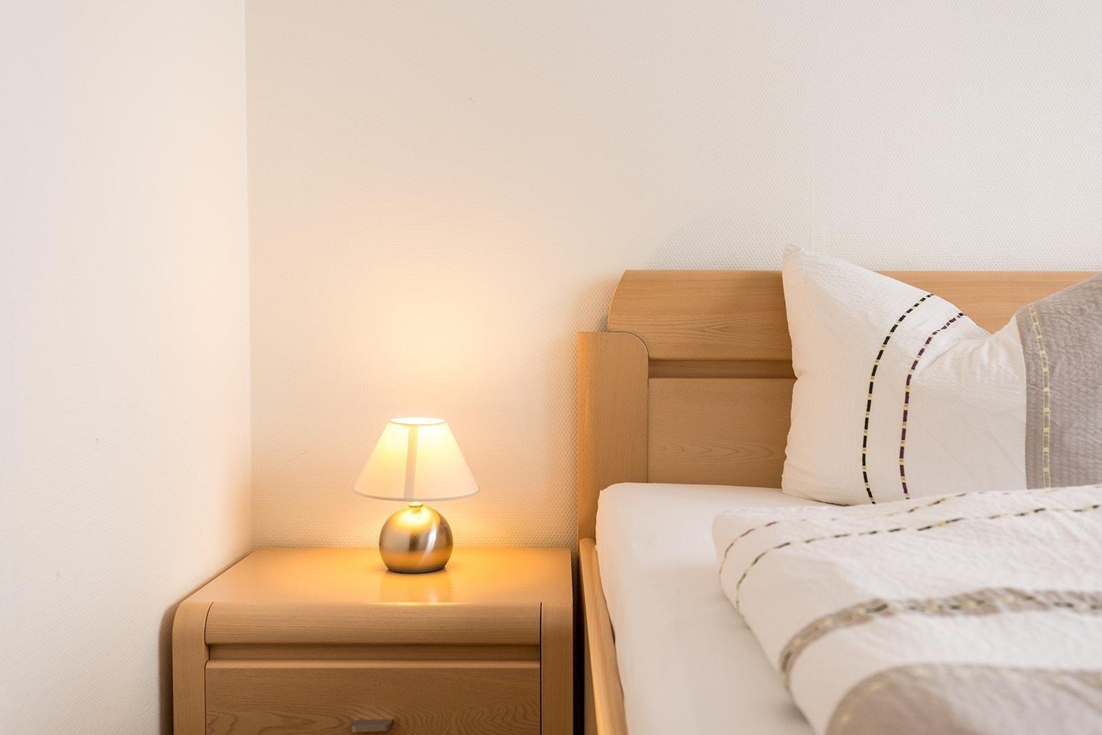 Schlafzimmer 1