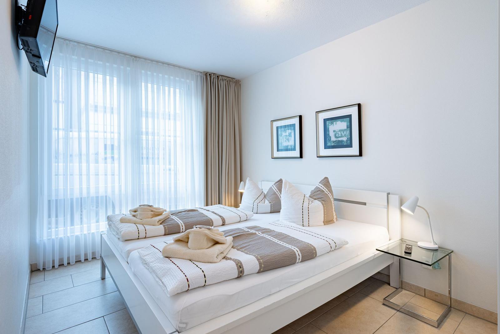 Schlafzimmer 2