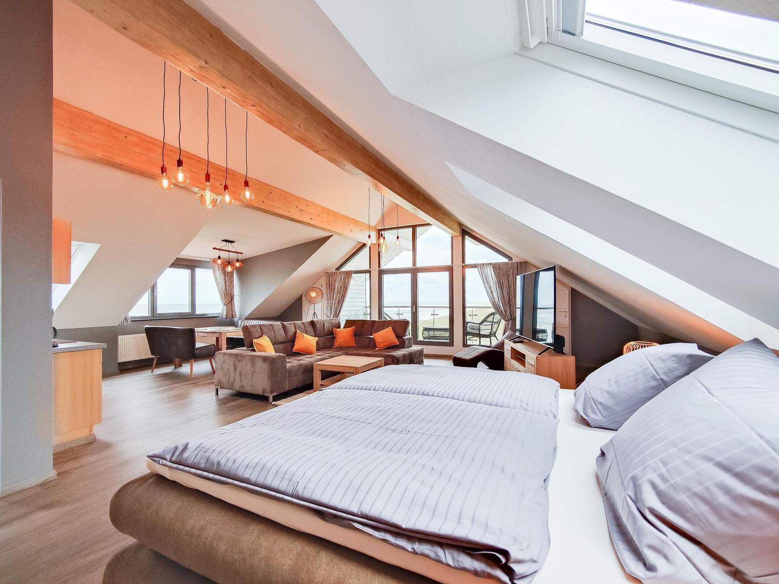 Studio Apartment