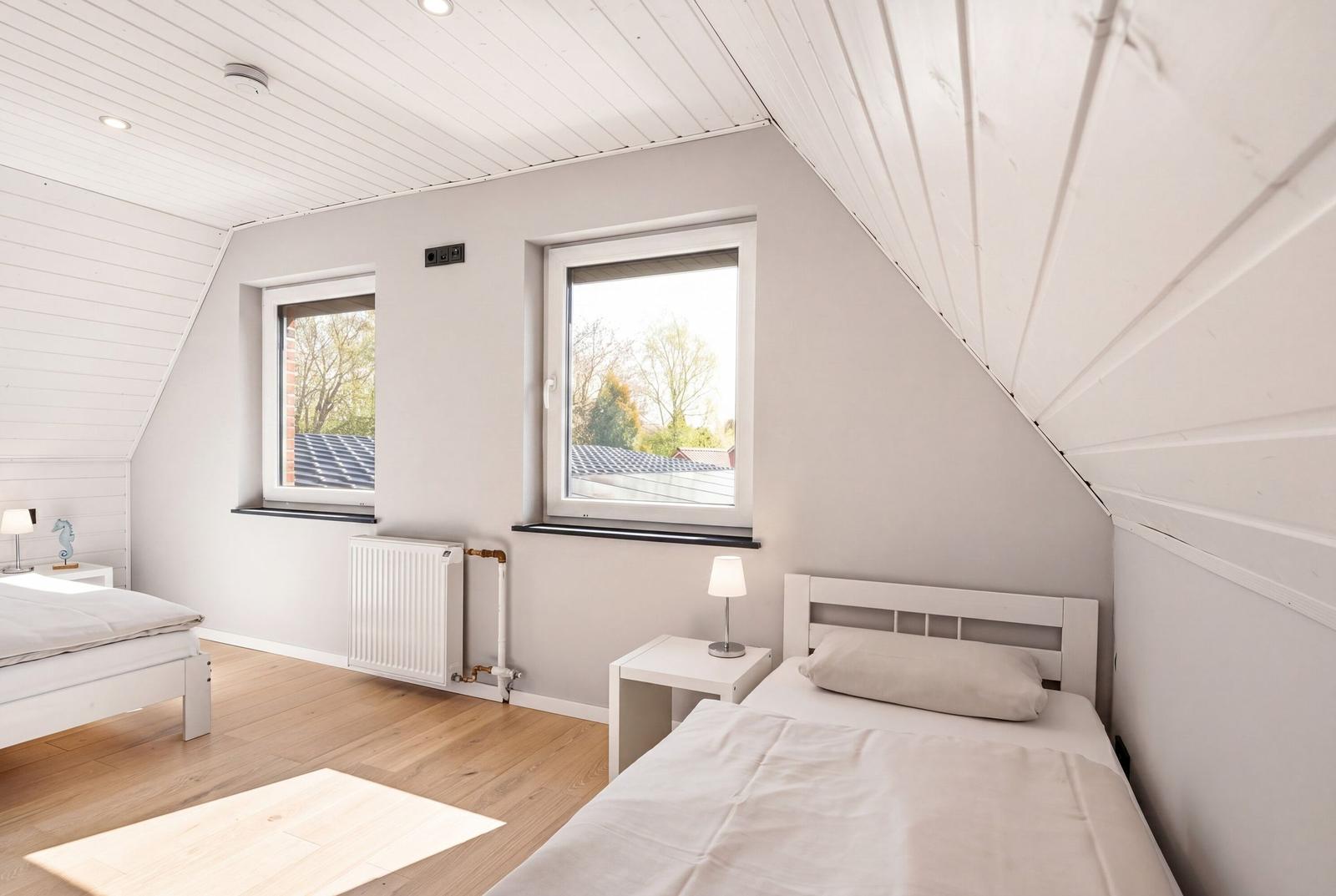 Schlafzimmer 2