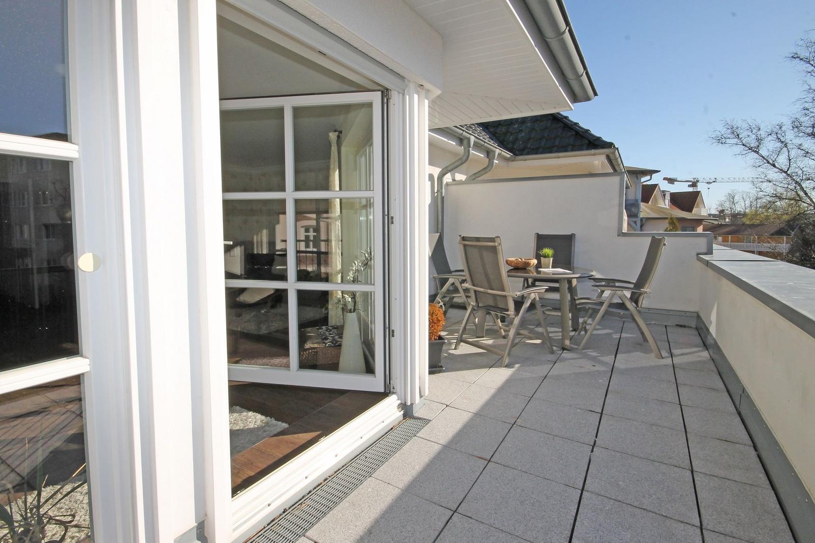Balkon West und Nordseite