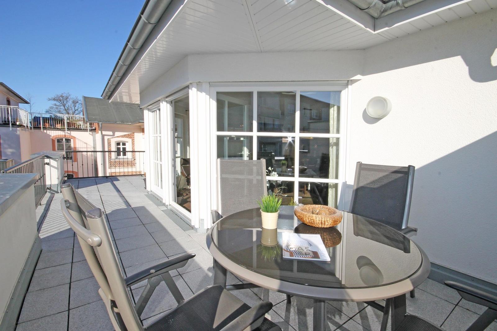 Balkon West und Nordseite