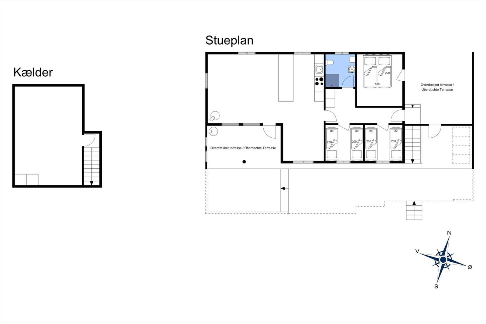 Stueplan mit vier Schlafzimmern, Küche und überdachter Terrasse. Keller mit Treppe.