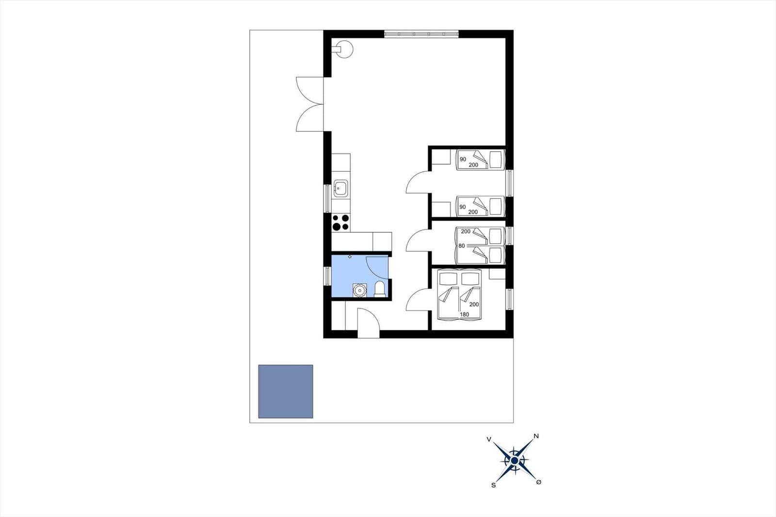 Die Wohnung hat drei Schlafzimmer, eine Küche und ein Badezimmer mit Badewanne.