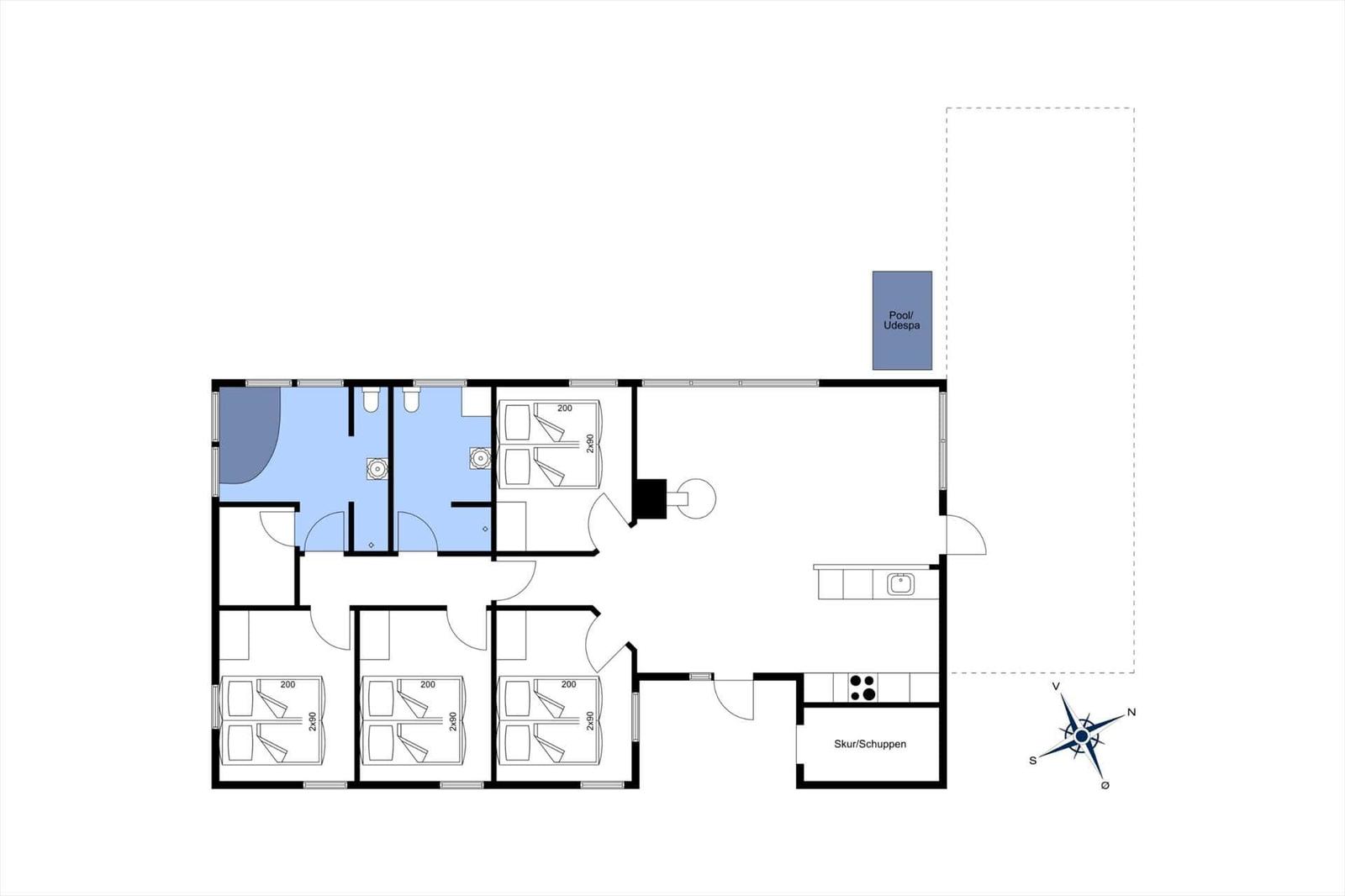 Dieses Grundriss zeigt eine Wohnung mit drei Schlafzimmern, Küche, Bad und Poolbereich.