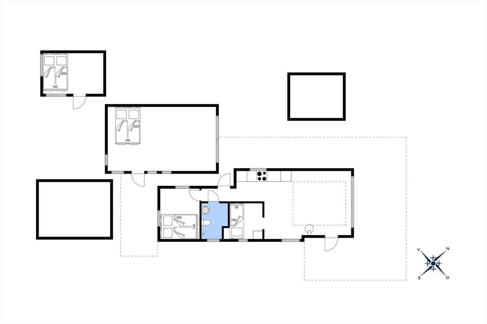 Plan einer Wohnung mit drei Schlafzimmern, Küche und Bad.