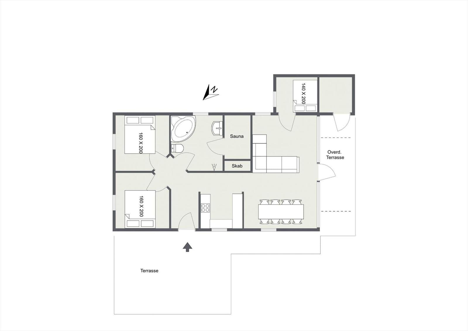 Wohnung mit Sauna, zwei Schlafzimmern und Terrasse. Küche und Bad sind vorhanden.