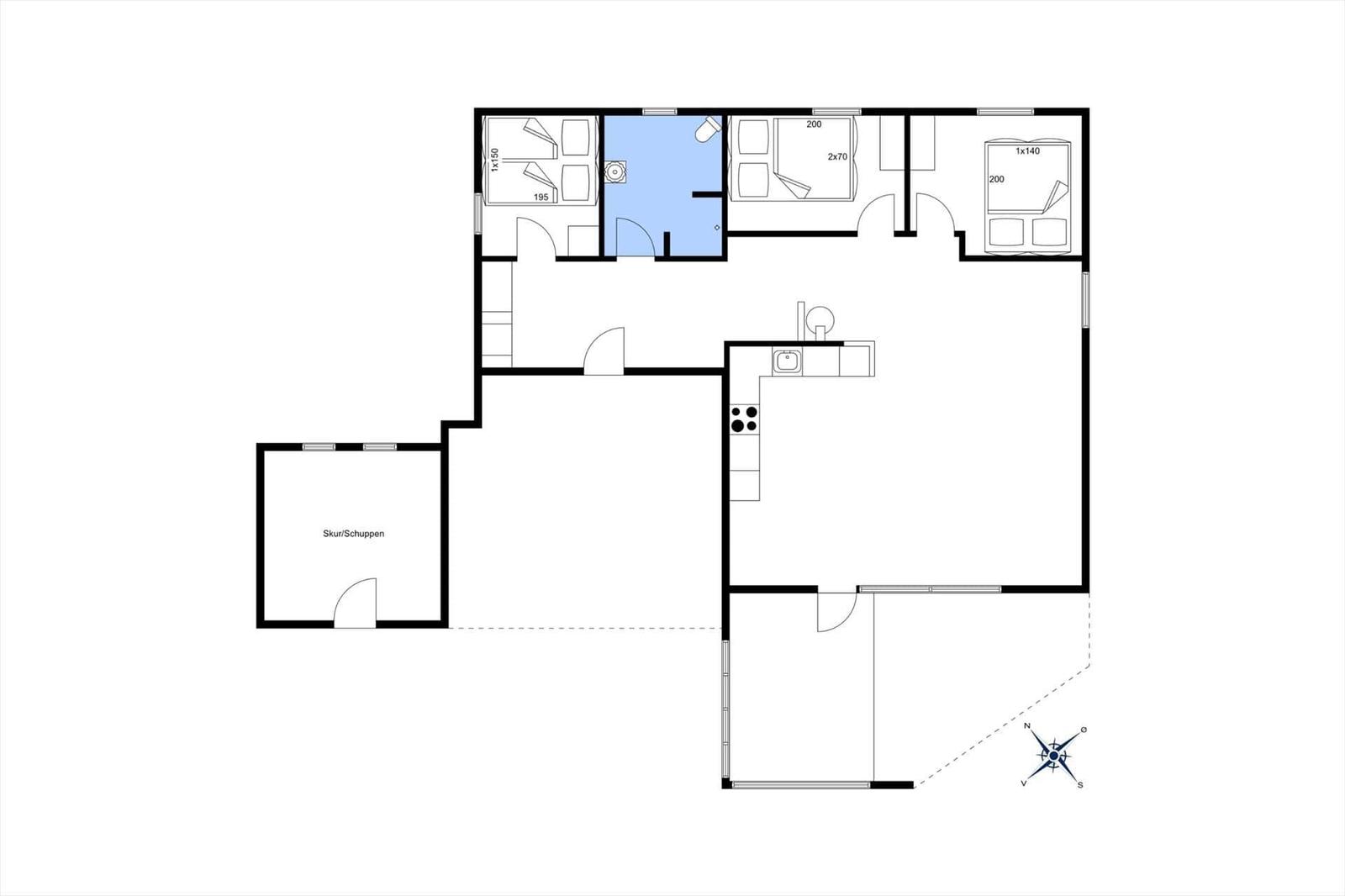 Apartment with three bedrooms, kitchen, and bathroom. One room is marked blue.