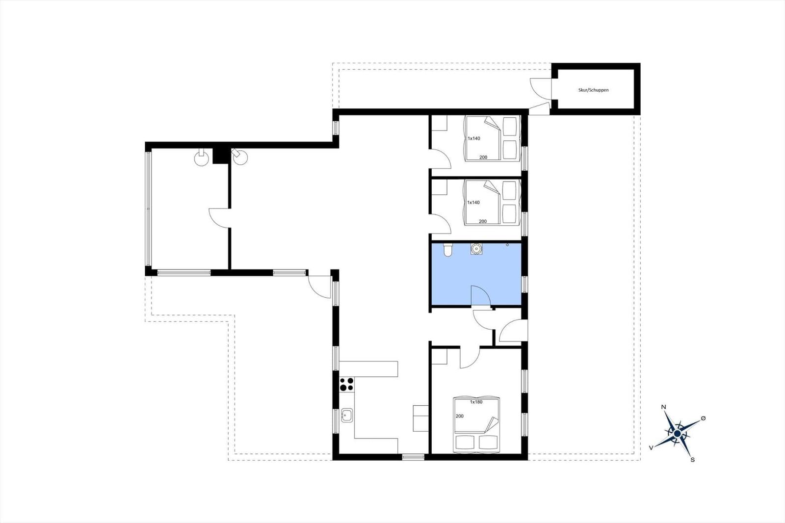 Apartment with three bedrooms, kitchen, and bathroom. Outdoor area with garage.