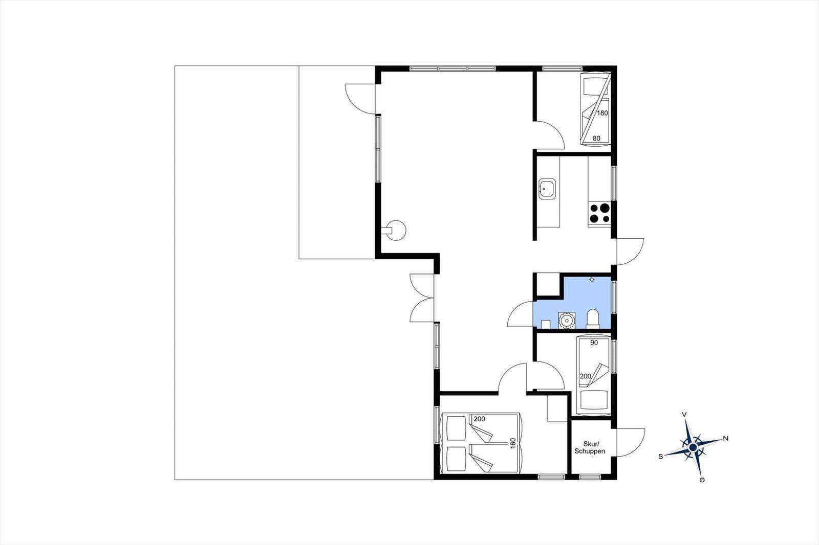 Wohnung mit Küche, Bad, Schlafzimmer und Flur. Raumhöhe und Möbel sind angegeben.