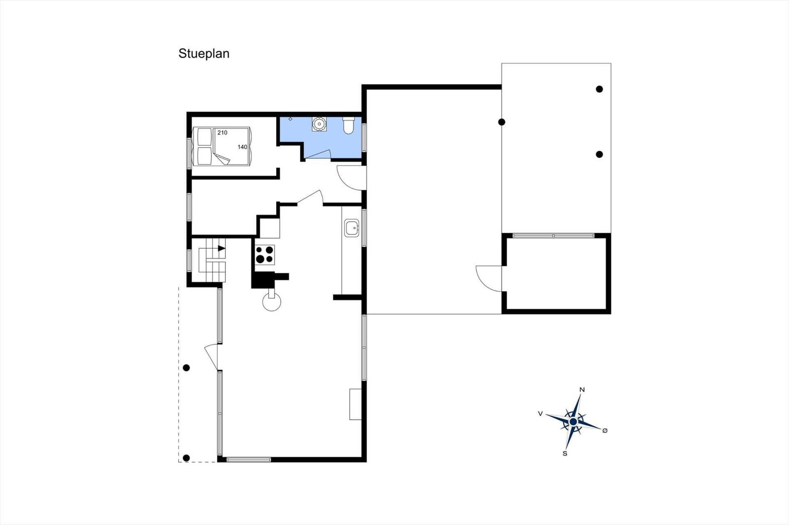 Floor plan shows living area with kitchen, bathroom, and bedroom.