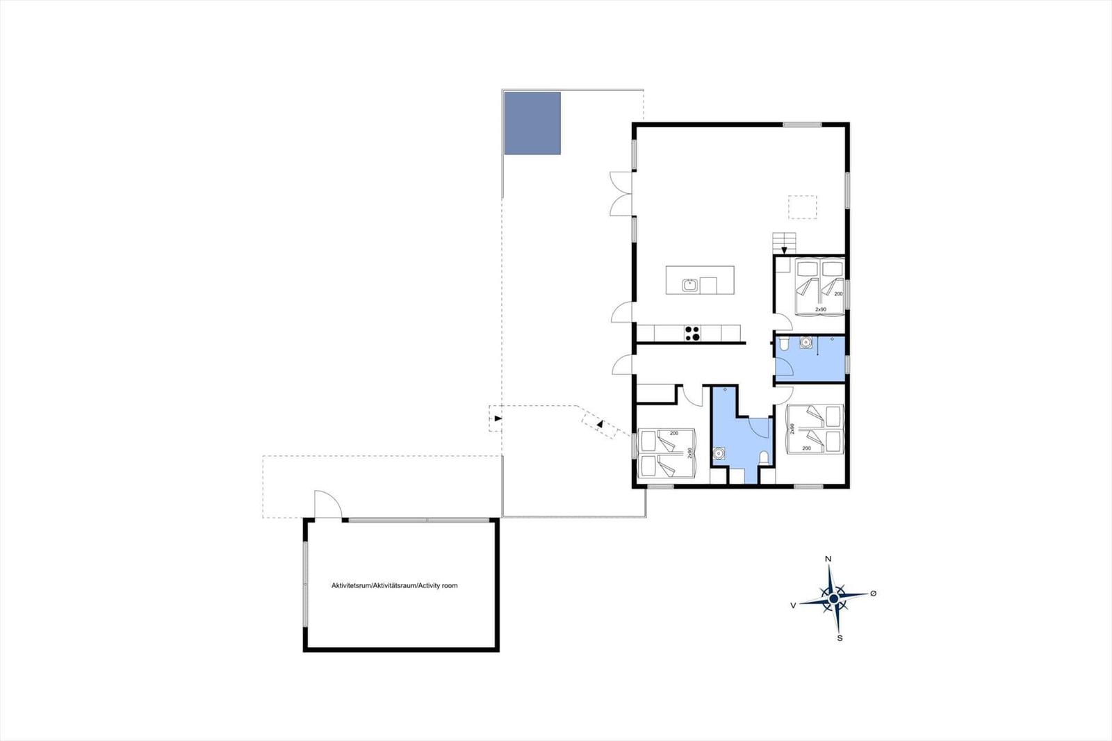 Dieses Haus hat zwei Schlafzimmer, eine Küche und einen Aktivitätsraum.