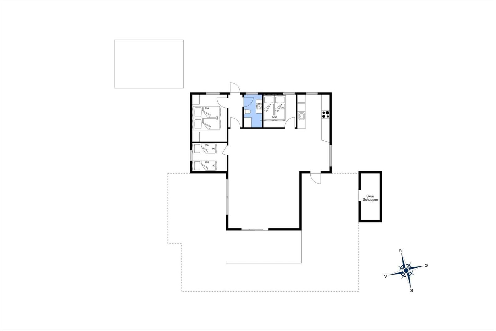 Apartment with three bedrooms, kitchen, and bathroom. Outdoor area with shed.