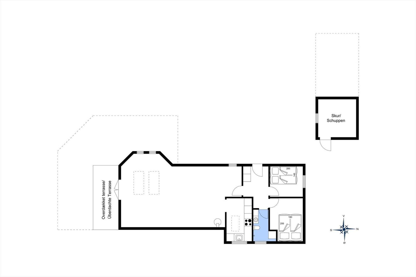 Funktionaler Grundriss mit Küche, Schlafzimmer und überdachter Terrasse.