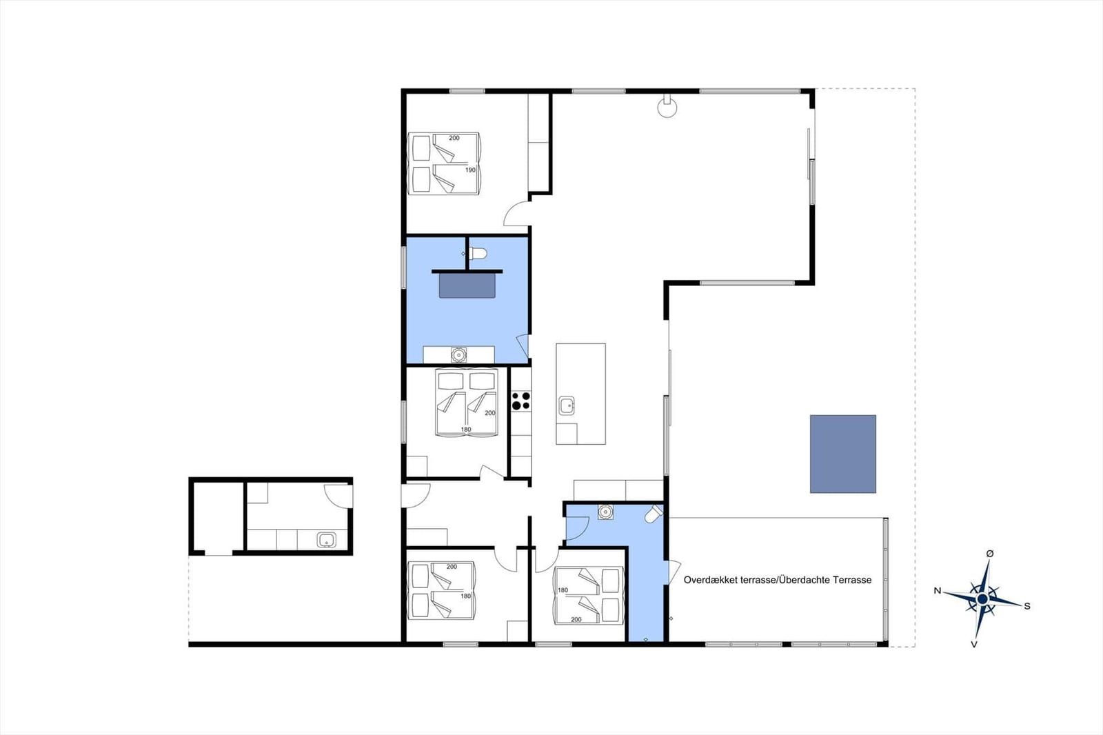Apartment with three bedrooms, kitchen, bathroom, and covered terrace.