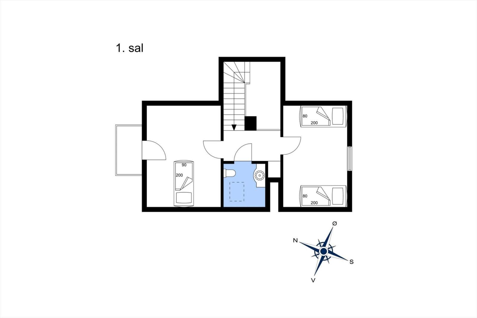 Erdgeschossplan mit Schlafzimmer, Bad und Treppe zur nächsten Etage.