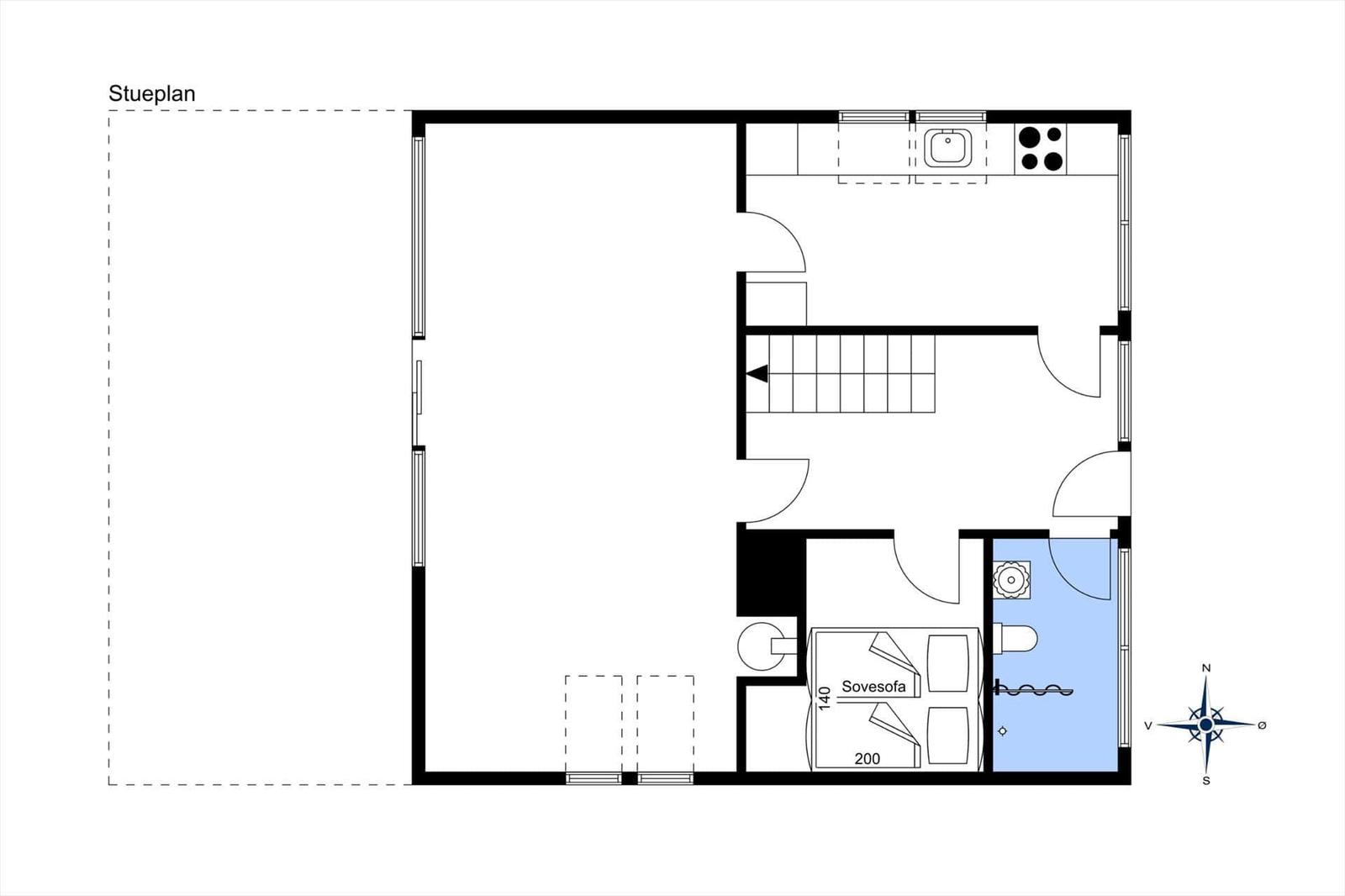 Stueplan zeigt Wohnfläche, Küche, Bad und Schlafzimmer mit Sovesofa.