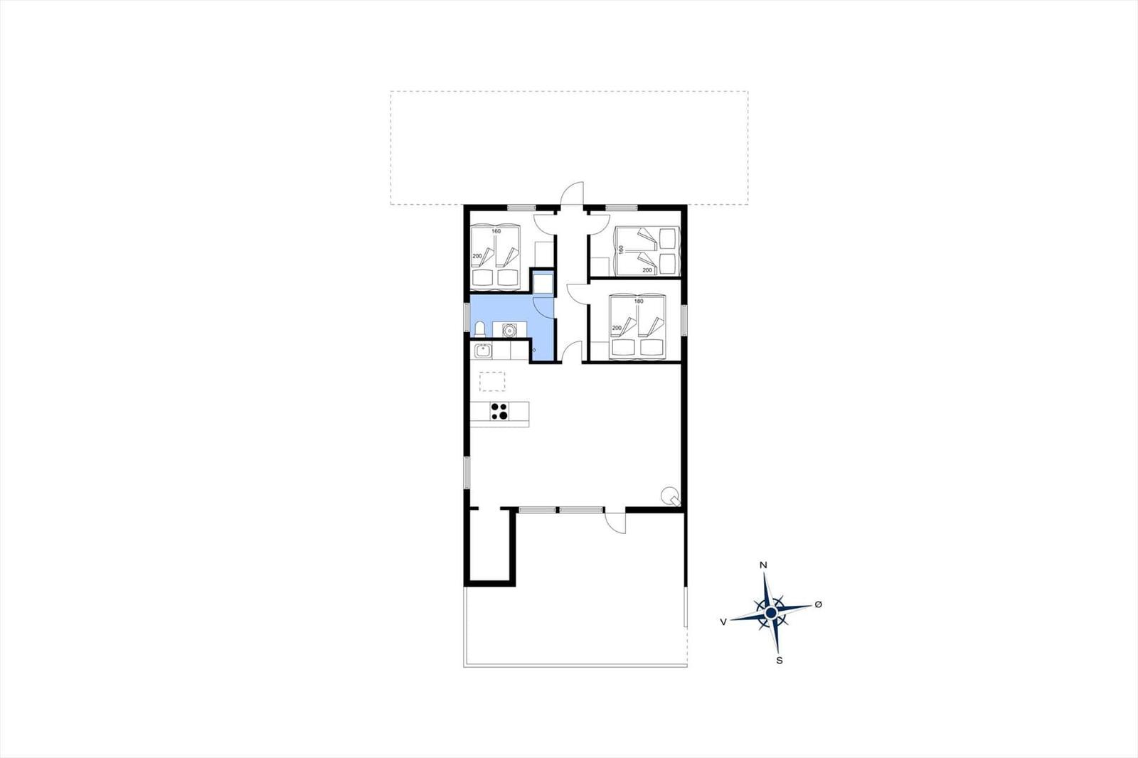 Wohnung mit drei Schlafzimmern, Küche und Bad. Raumplan mit Kompass.