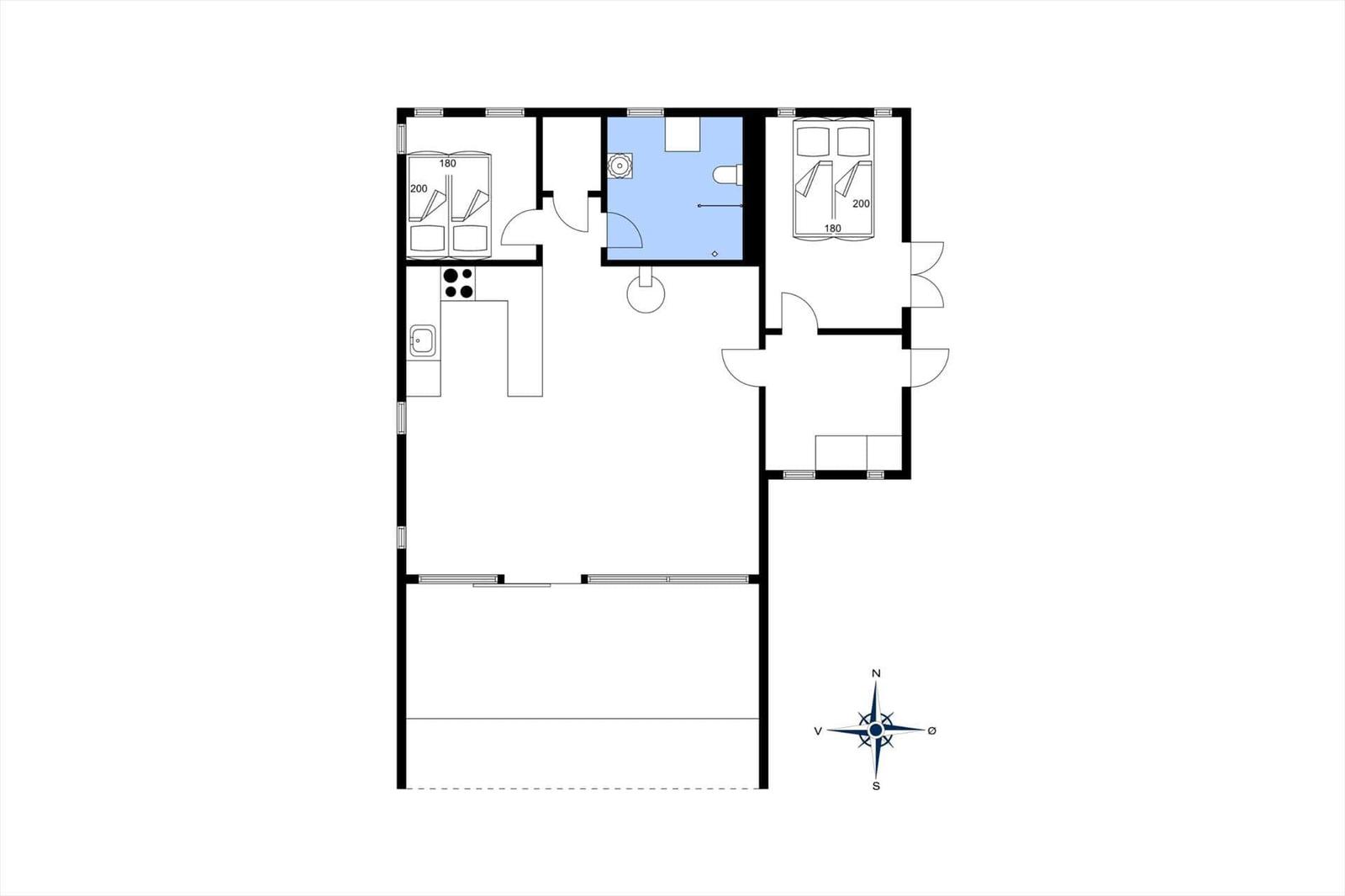 Zwei Schlafzimmer, Küche, Bad und Wohnbereich mit Balkon.
