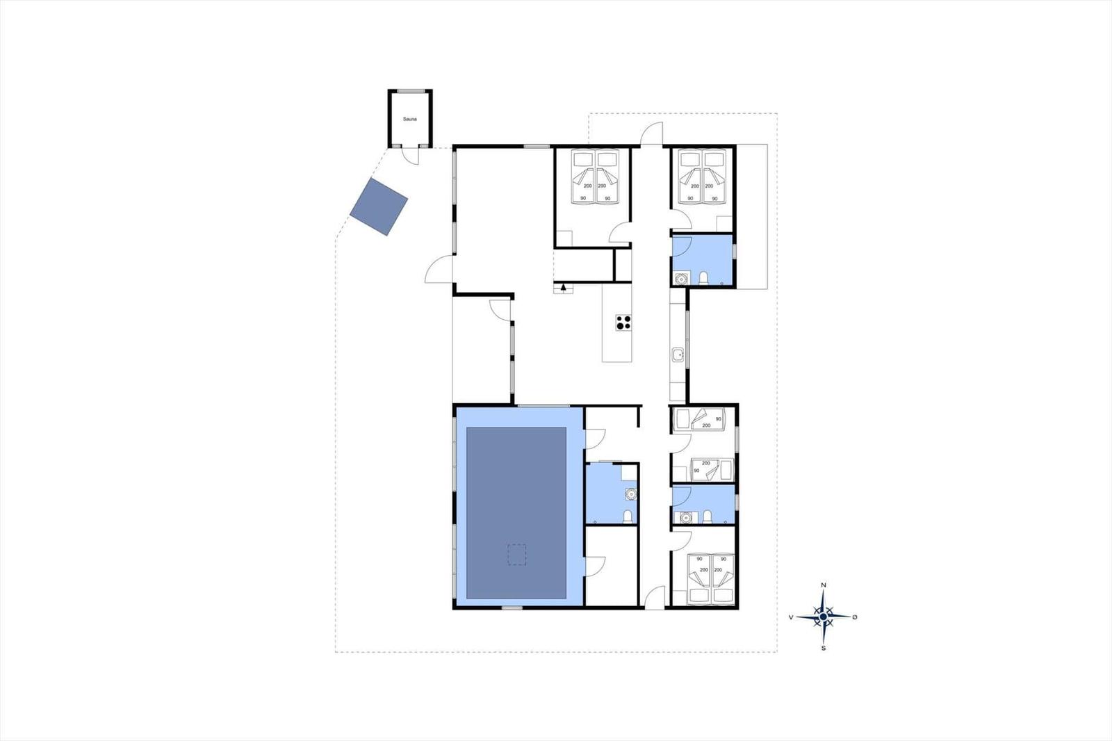 Dieses Haus hat einen Pool, Sauna und mehrere Schlafzimmer mit Bädern.