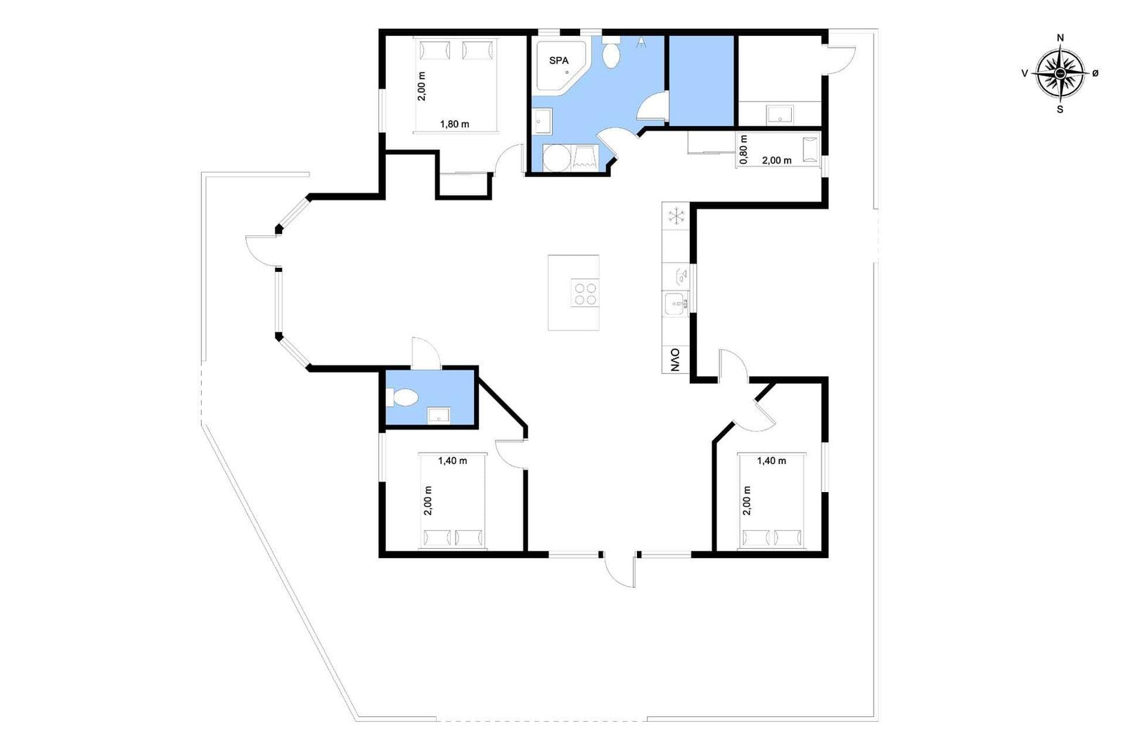 Wohnung mit drei Schlafzimmern, Bad und Spa-Bereich. Küche und Wohnbereich zentral.