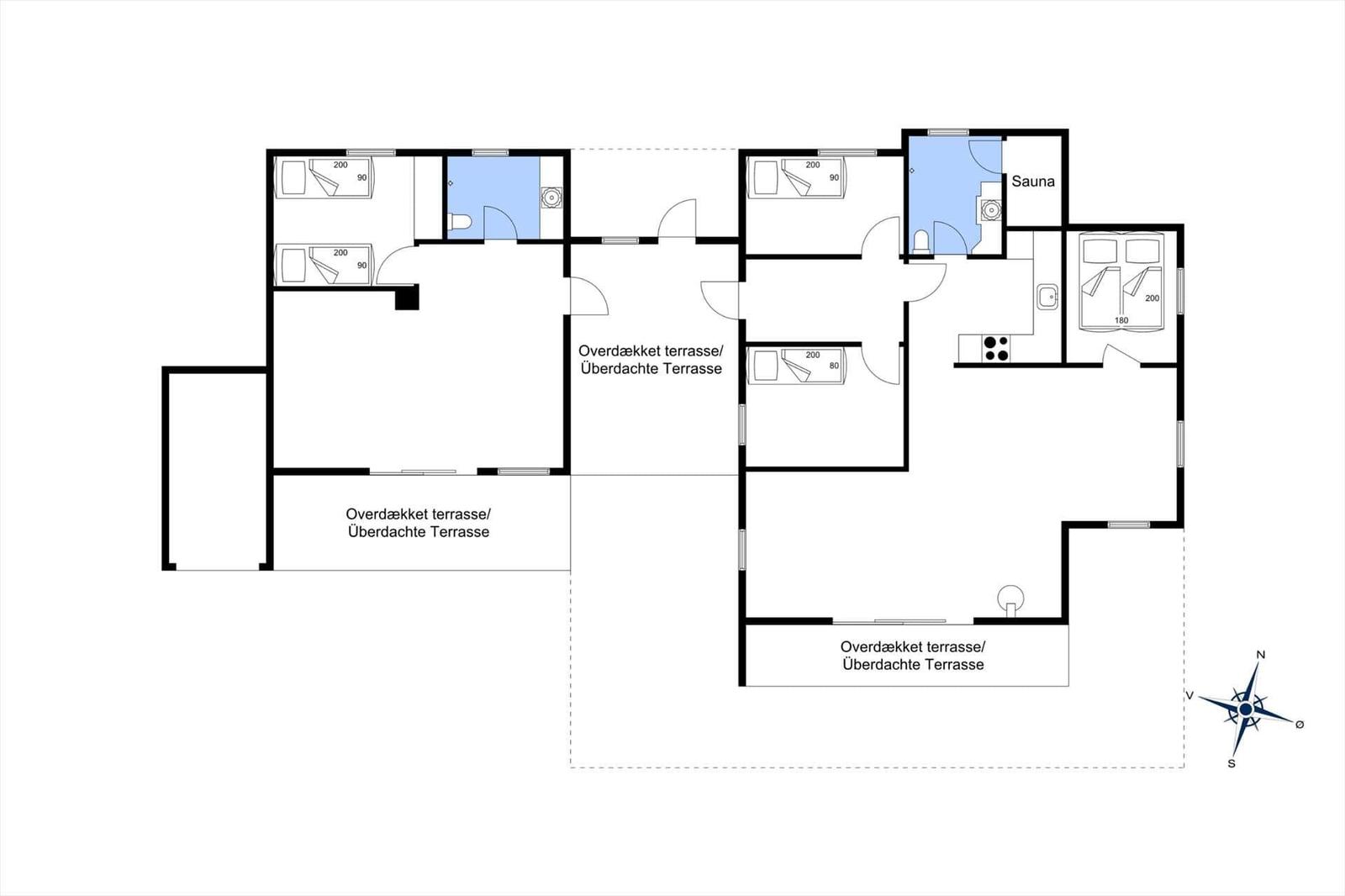 Funktionaler Grundriss mit Sauna und überdachten Terrassen.