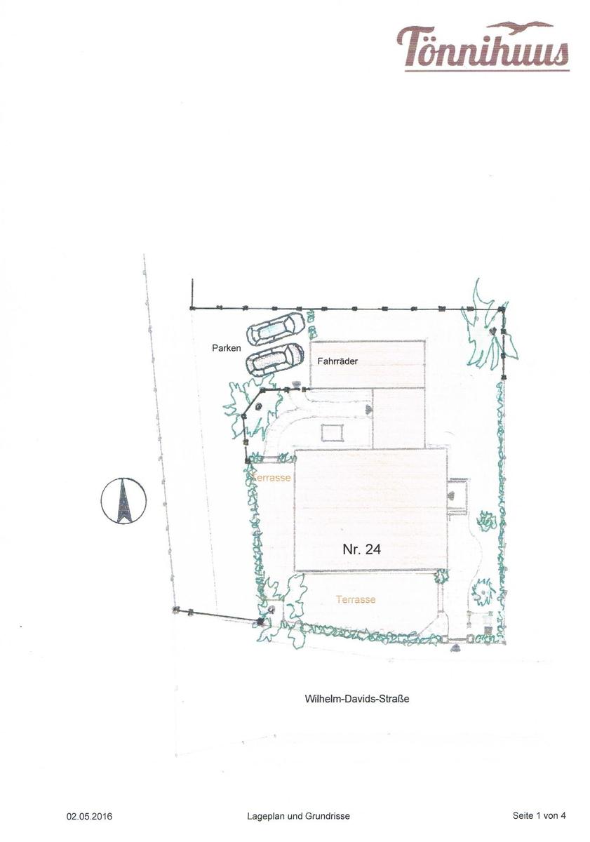 Grundriss des Hauses Nr. 24 mit Parkplatz, Fahrradstellplatz und Terrassenbereich.