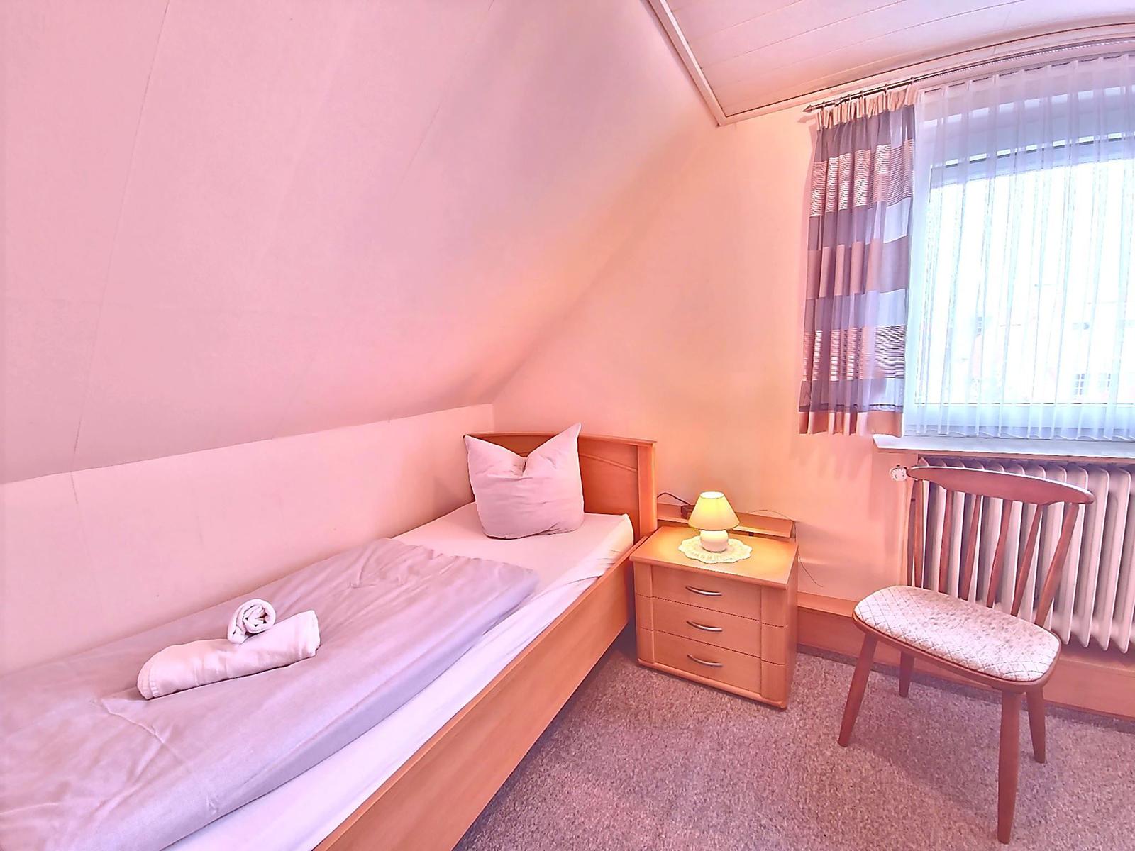 zweites Schlafzimmer für 1 Person...