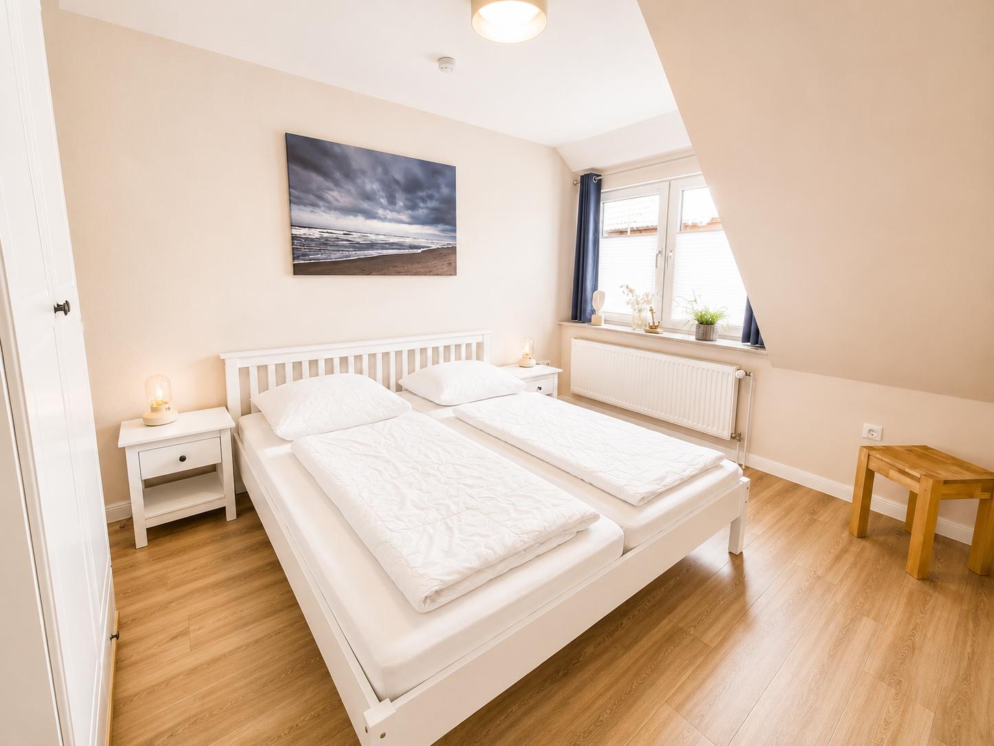 Schlafzimmer 2...