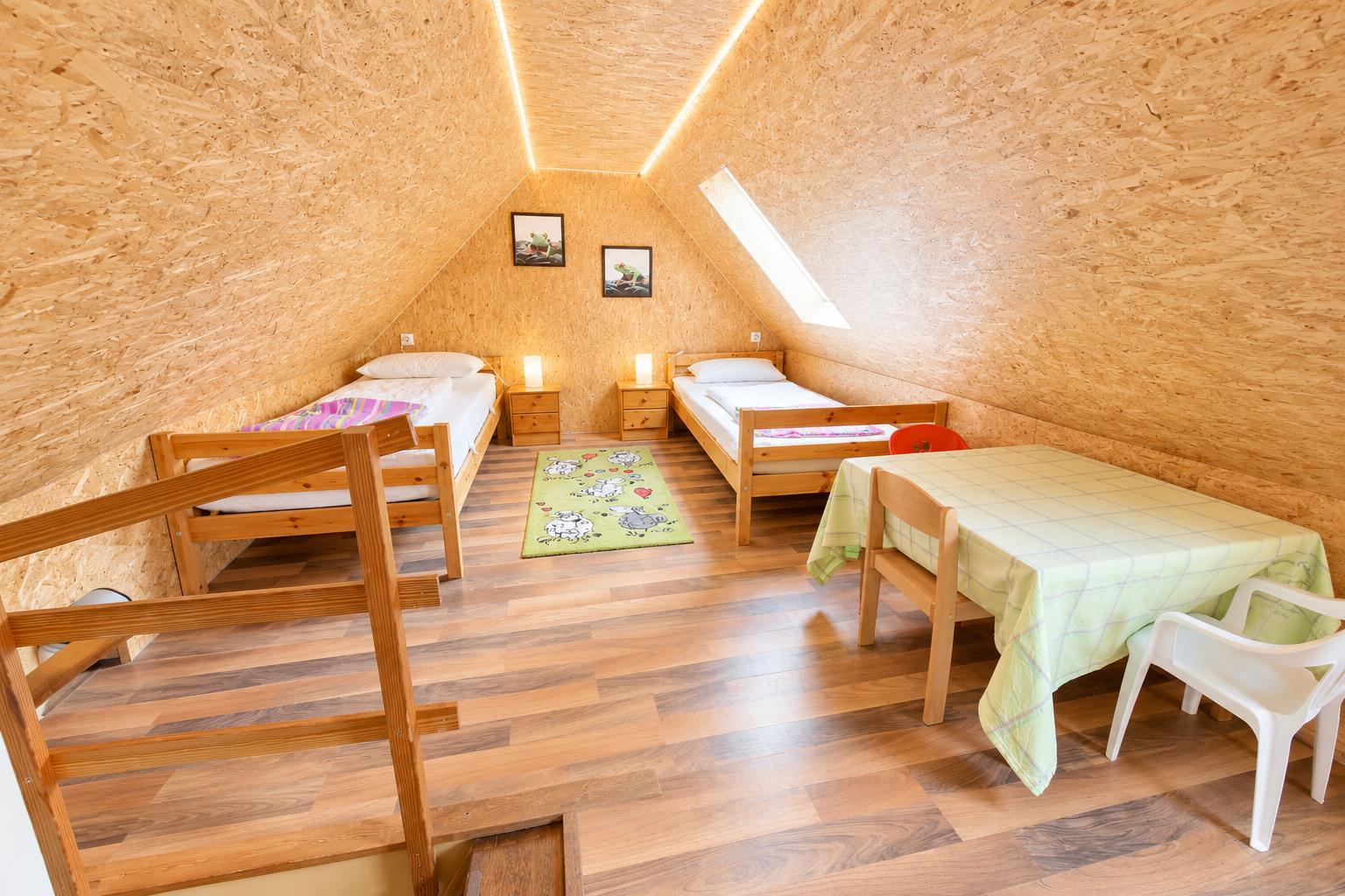 Kinderschlafzimmer im Dachgeschoss...