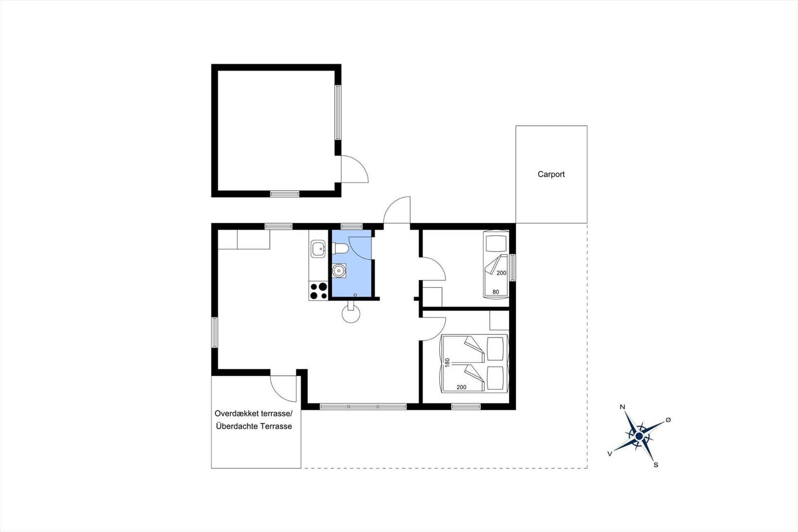 Wohnung mit Schlafzimmer, Küche und Bad. Überdachte Terrasse und Carport.