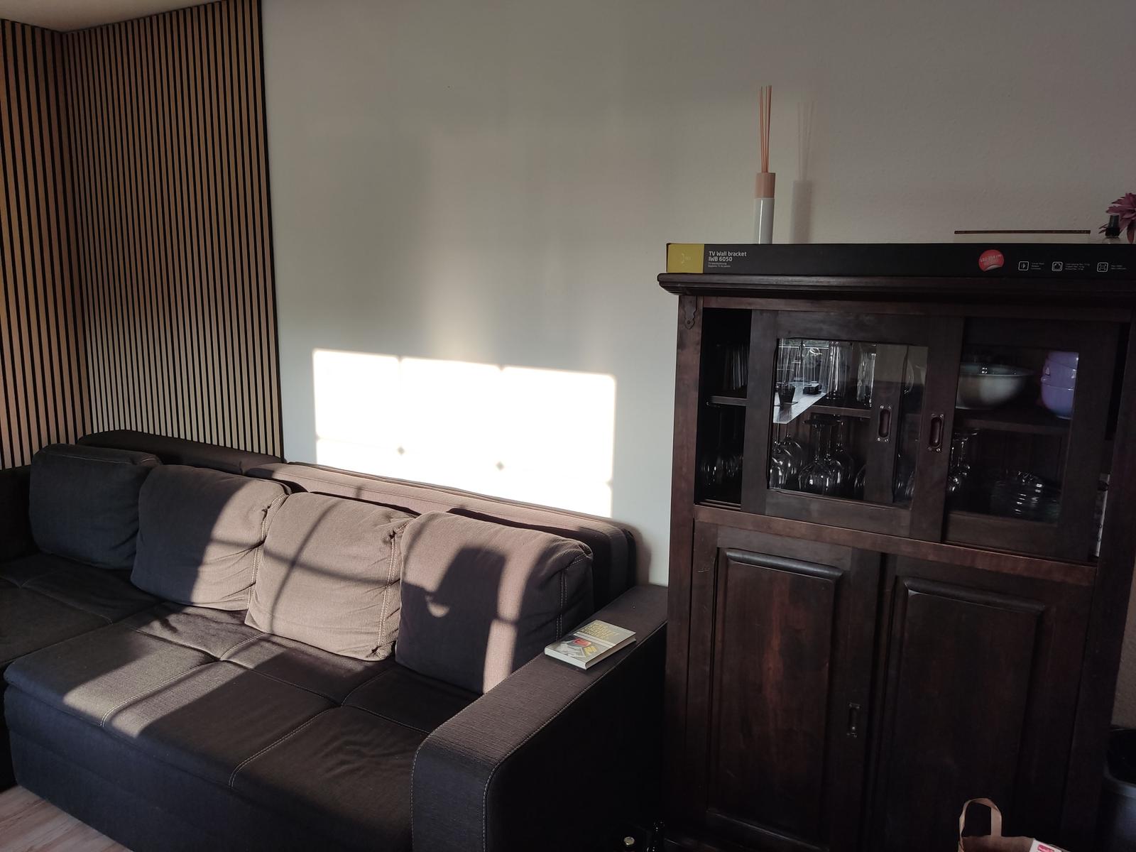 Wohn-Esszimmer mit Schlafcouch
