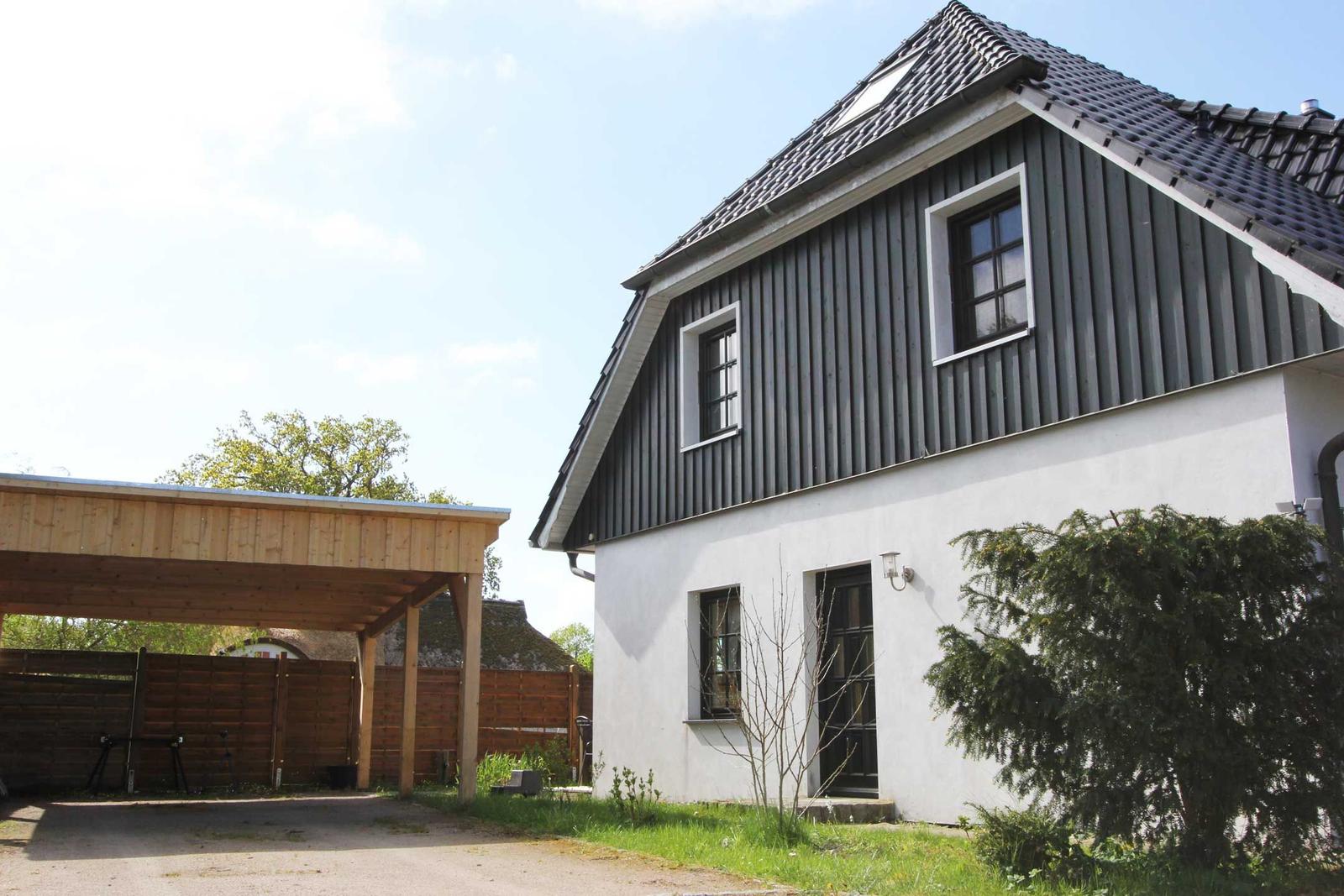 Fassade / Eingang