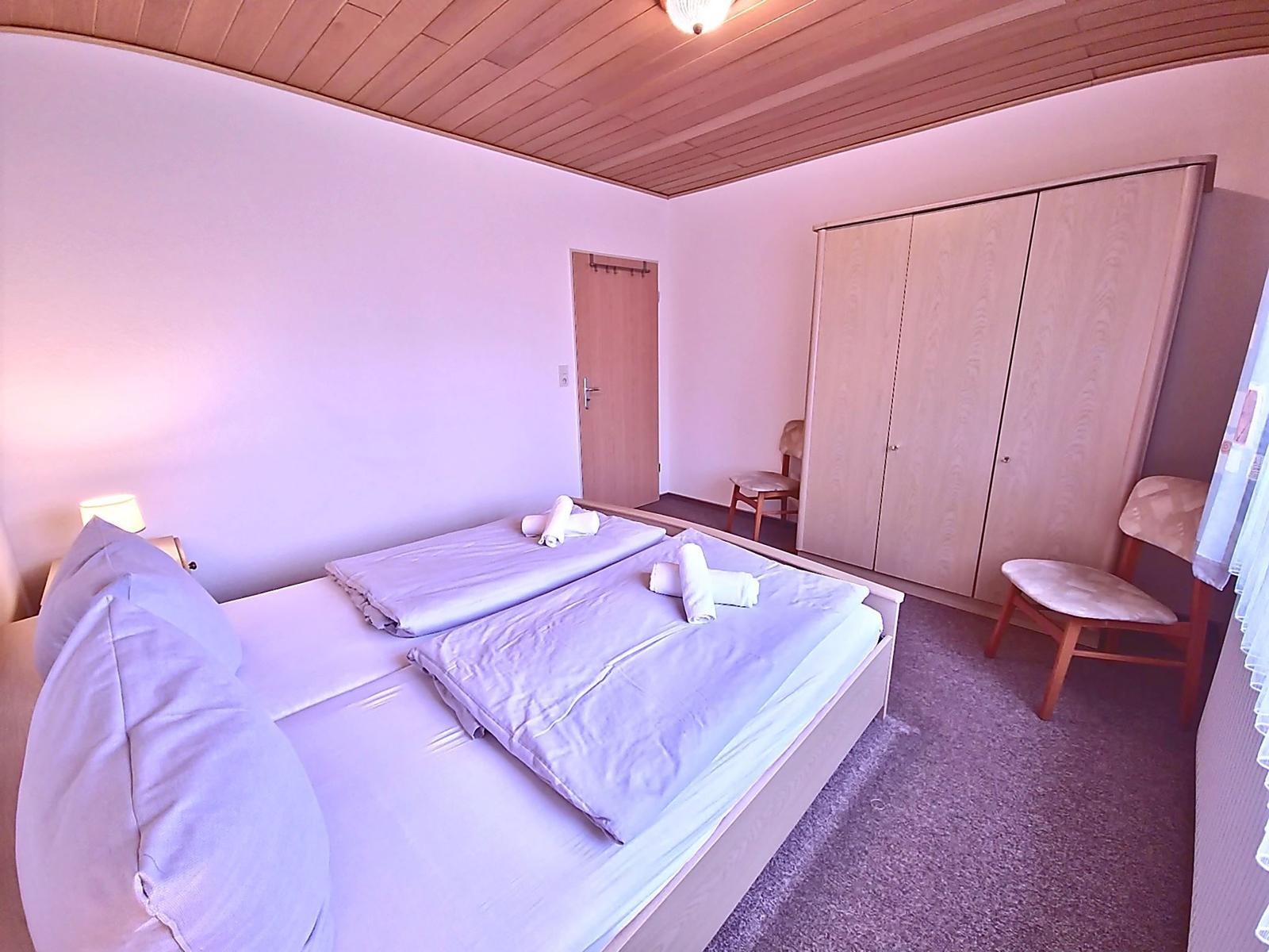 Zweites Schlafzimmer...