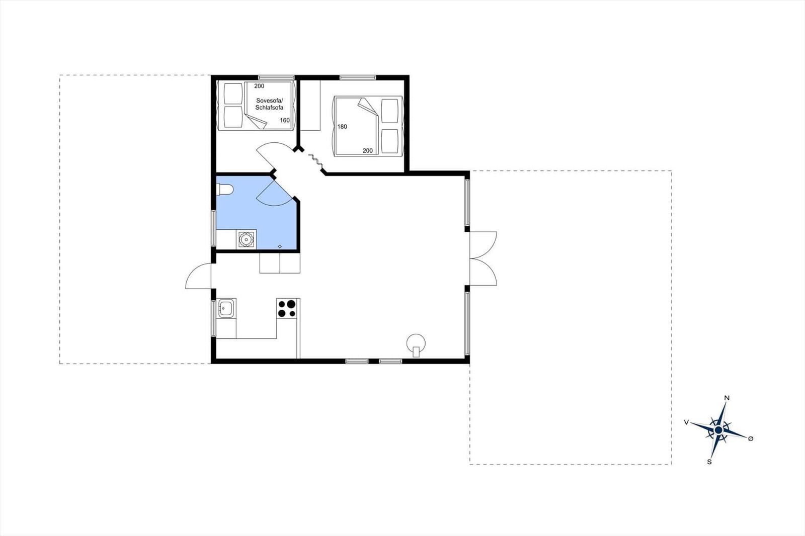 Apartment with kitchen, bathroom, bedroom, and living area. Fully furnished.