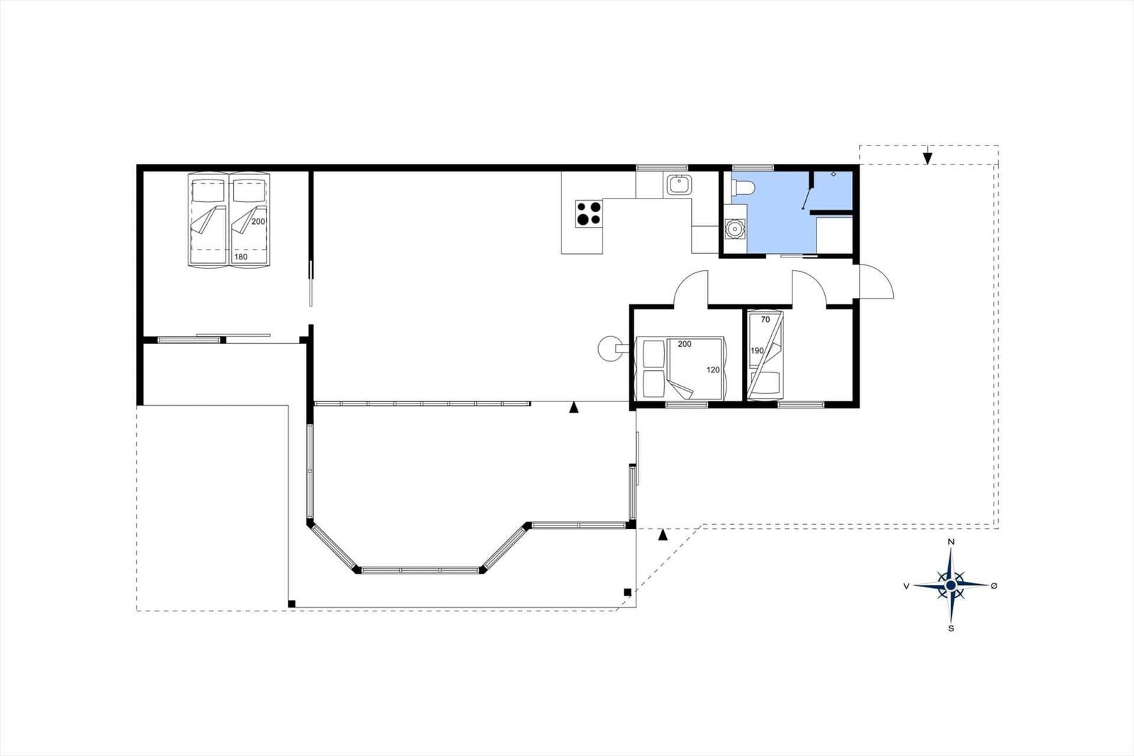 Wohnung mit zwei Schlafzimmern, Küche und Bad. Grundriss mit Orientierung.