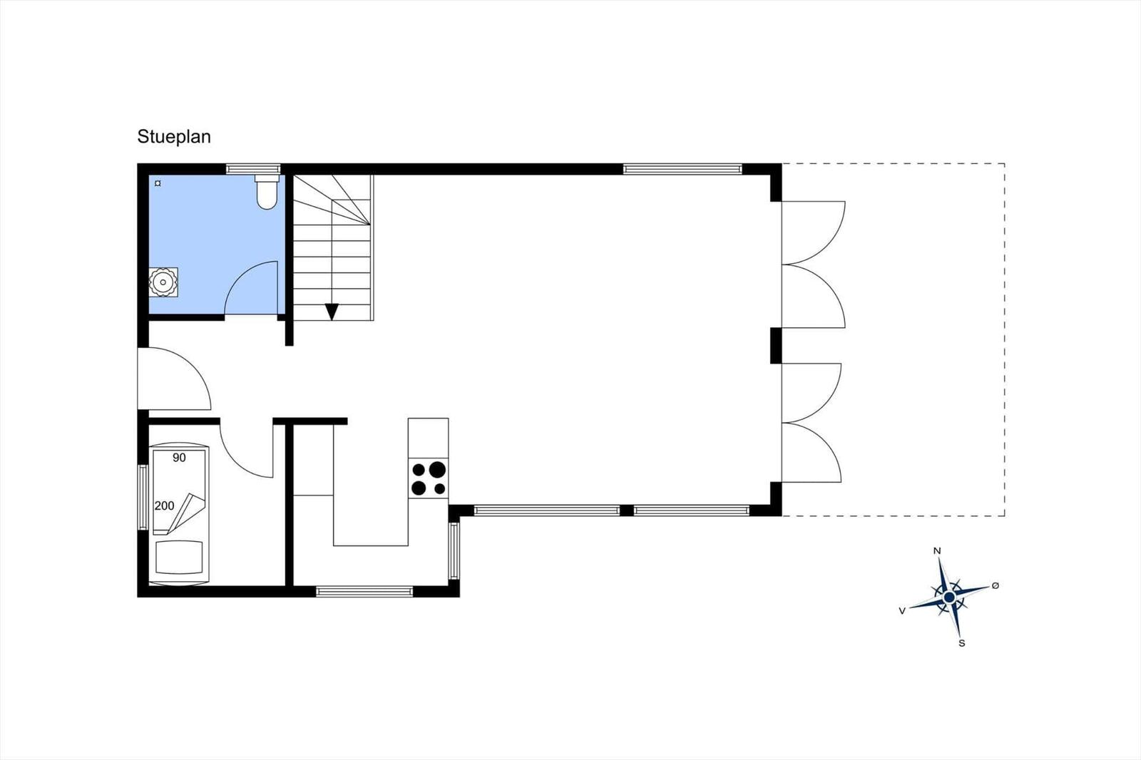 Stueplan zeigt Wohnraum, Küche, Schlafzimmer und Bad mit Treppe.