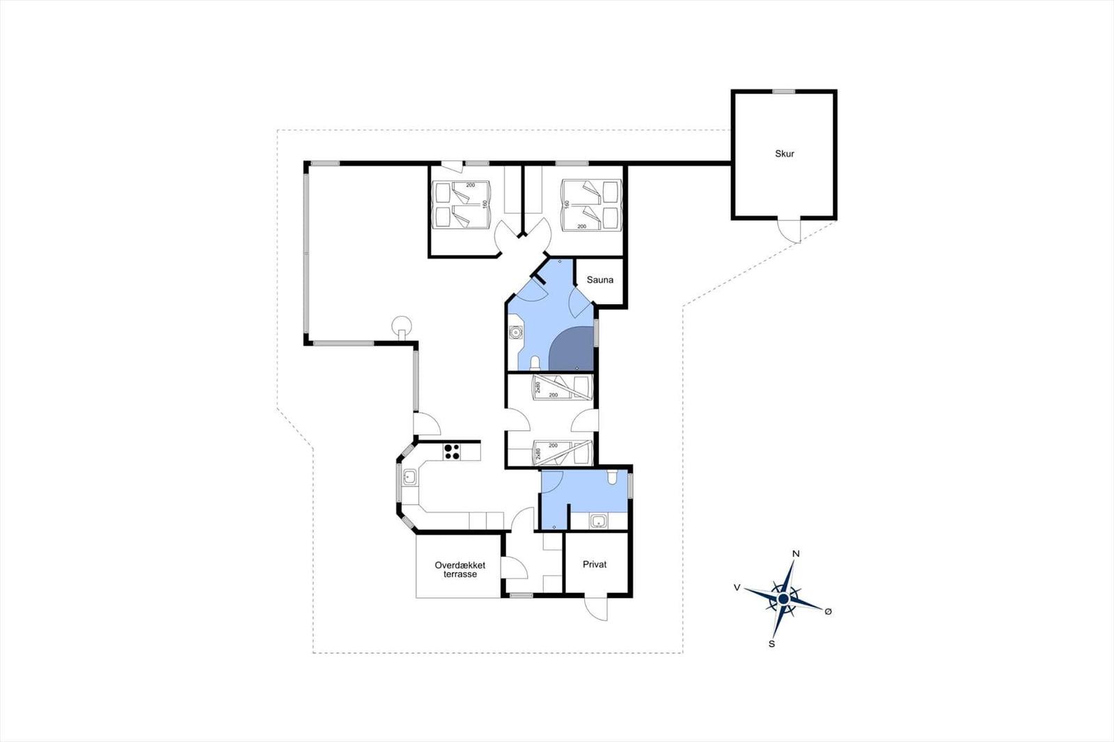 Die Wohnung hat zwei Schlafzimmer, eine Sauna, eine überdachte Terrasse und einen Schuppen.