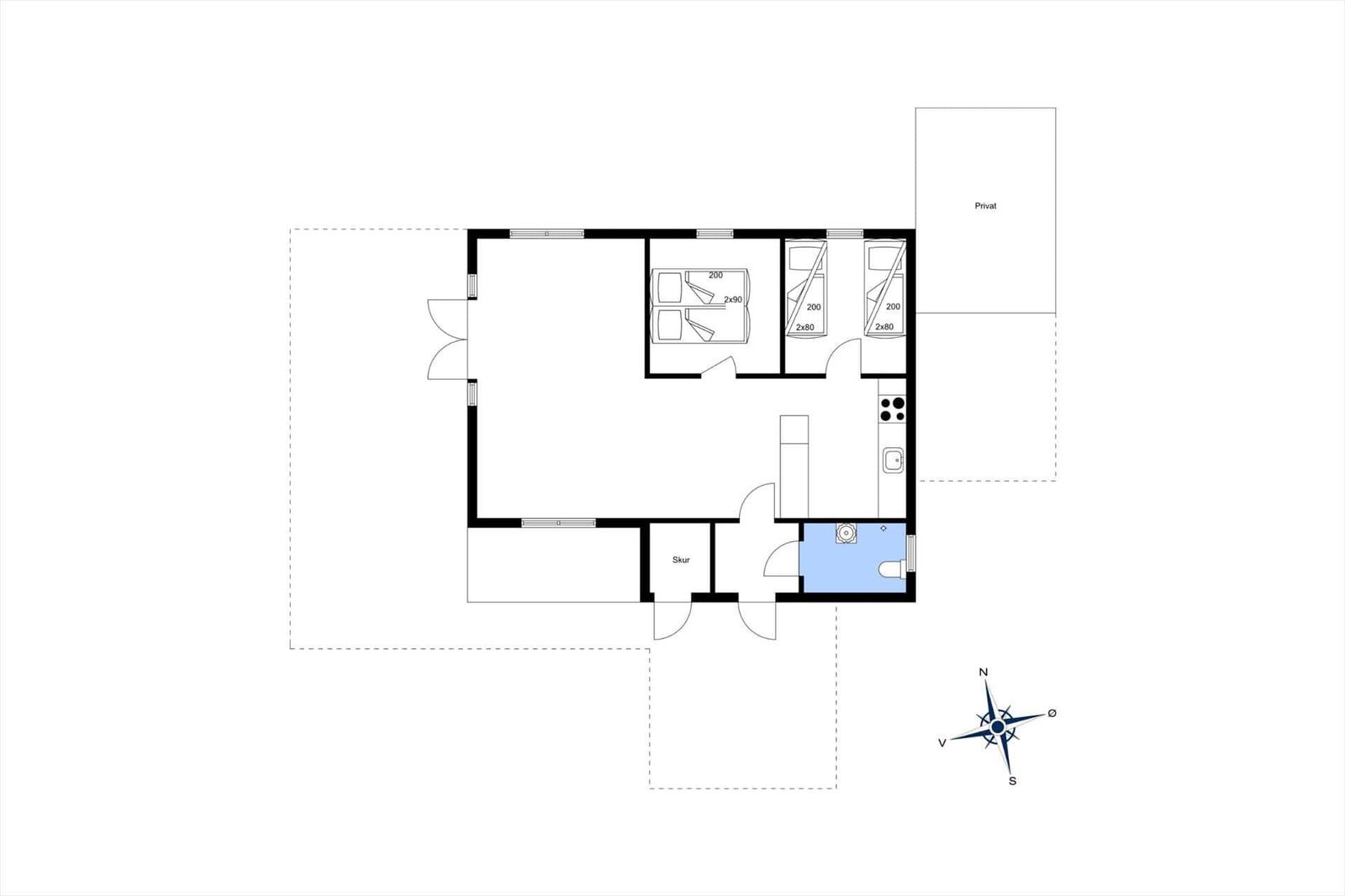 Wohnung mit drei Schlafzimmern, Küche und Bad. Privater Bereich vorhanden.