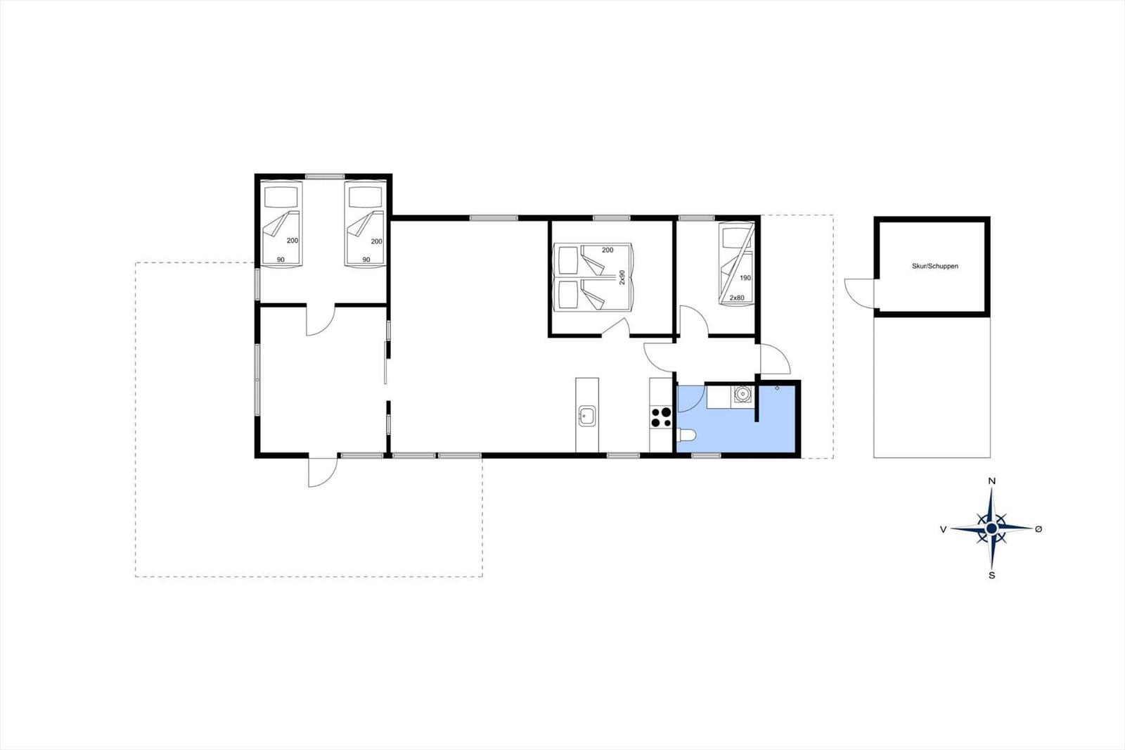 Wohnung mit drei Schlafzimmern, Küche und Bad. Außenbereich mit Schuppen.