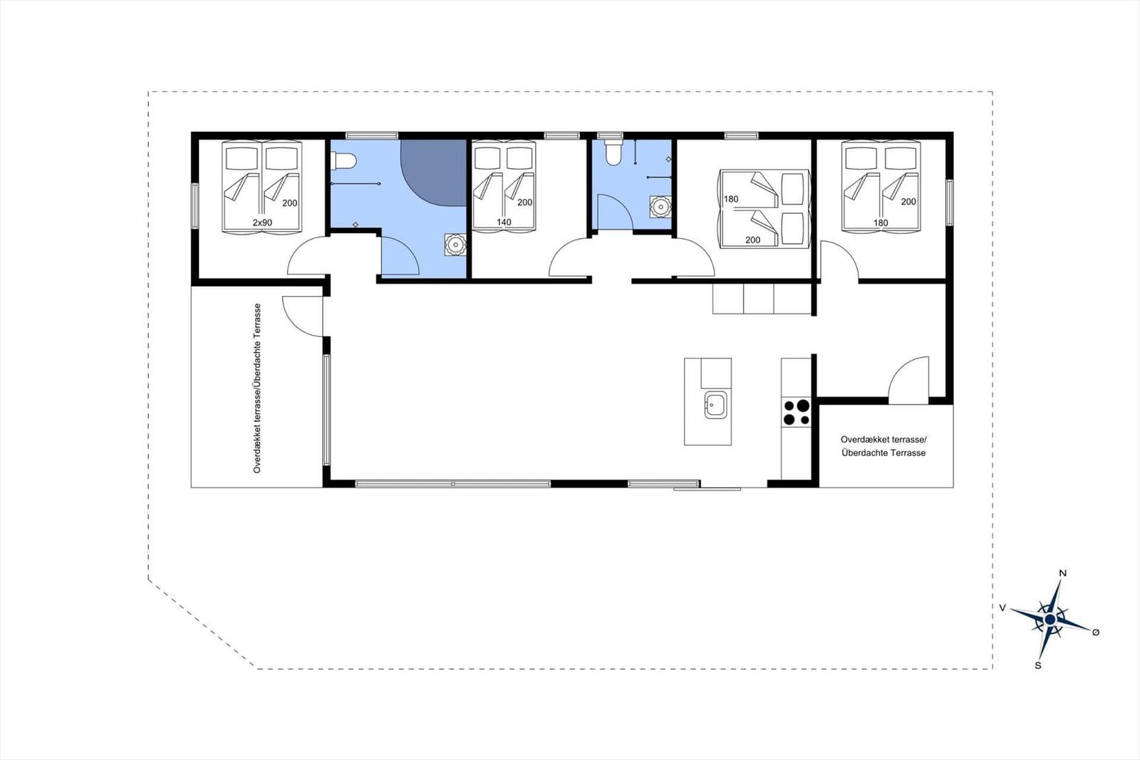 Wohnung mit drei Schlafzimmern, Küche und überdachter Terrasse.
