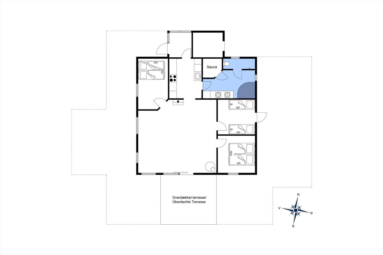Wohnung mit Sauna, überdachter Terrasse und drei Schlafzimmern.