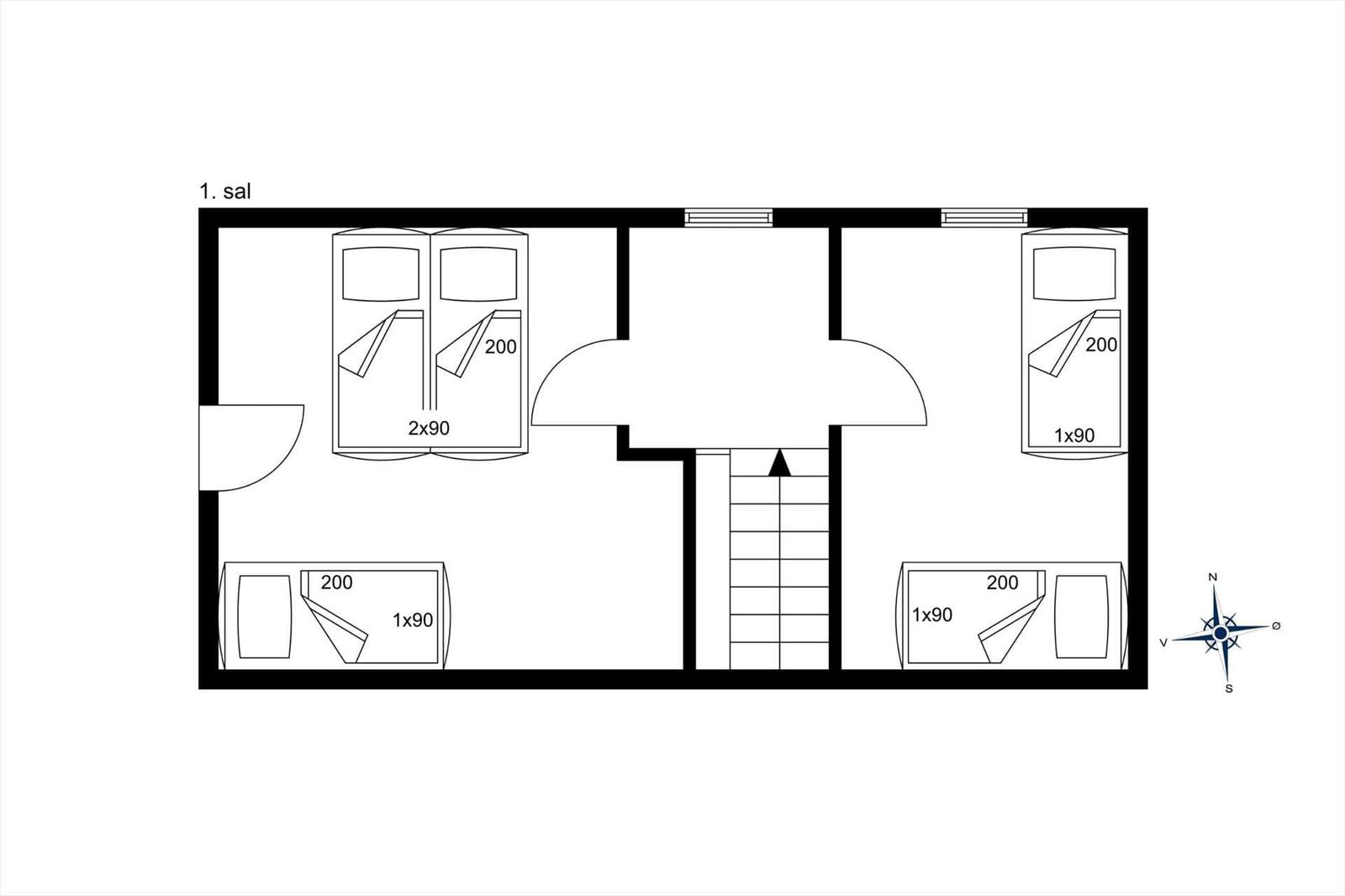 Erdgeschossplan mit Schlafzimmern und Treppe zur oberen Etage.