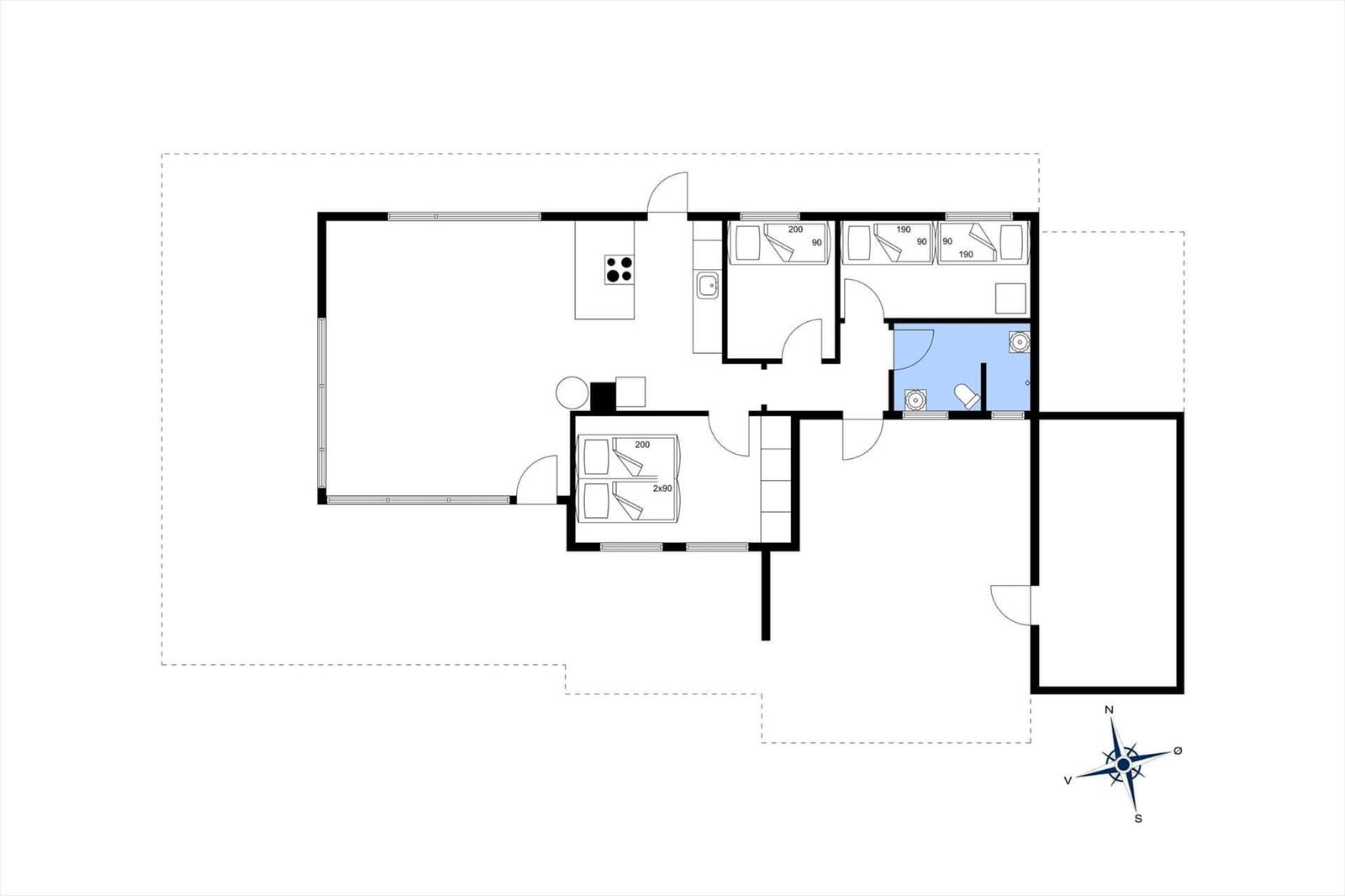 Grundriss einer Wohnung mit Küche, Bad und drei Schlafzimmern.