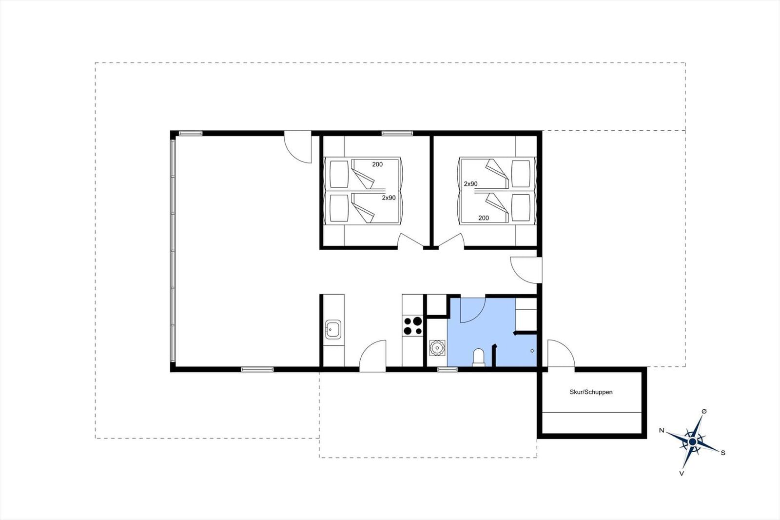 Wohnung mit zwei Schlafzimmern, Küche und Bad. Außenbereich mit Skur/Schuppen.