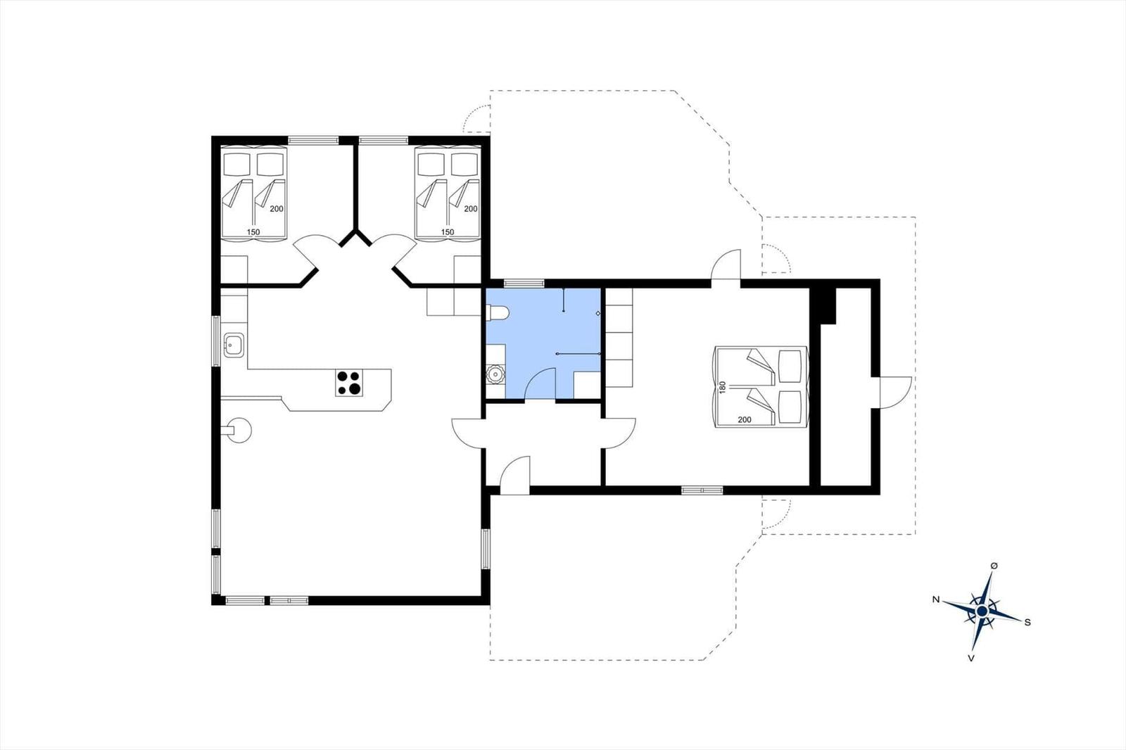 Dieses Haus hat drei Schlafzimmer, eine Küche und eine Toilette.