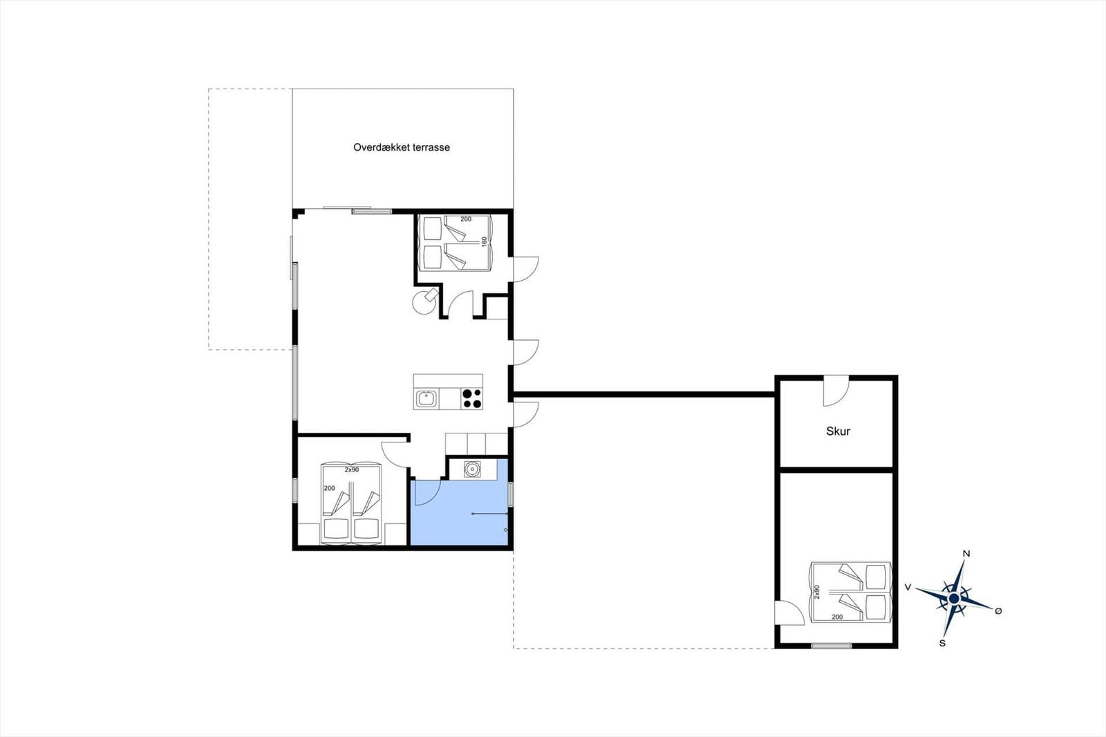 Wohnung mit überdachter Terrasse, Küche und Schlafzimmer. Nebenraum mit Garage.