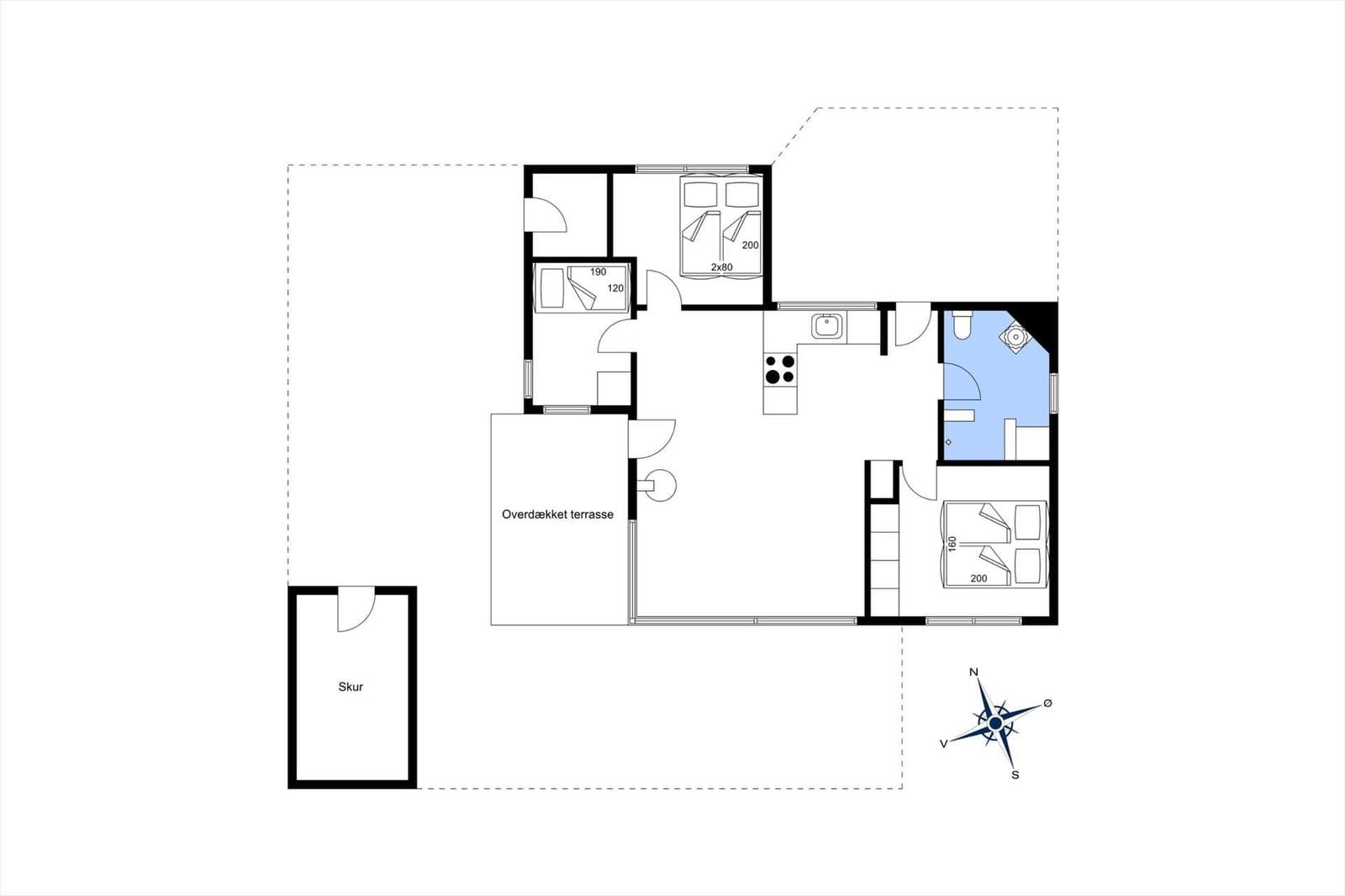 Wohnung mit zwei Schlafzimmern, Küche, Bad und überdachter Terrasse.