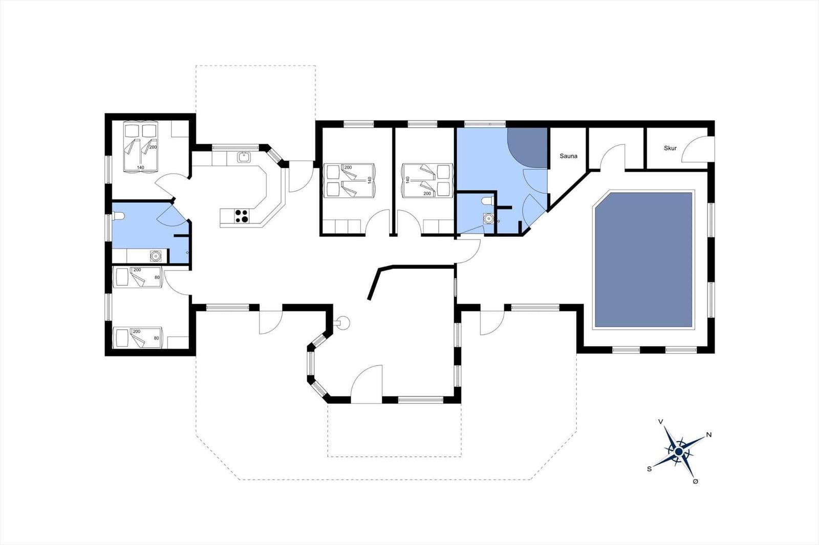 Dieses Grundrissbild zeigt eine Ferienwohnung mit mehreren Schlafzimmern, Küche, Sauna und Garage.
